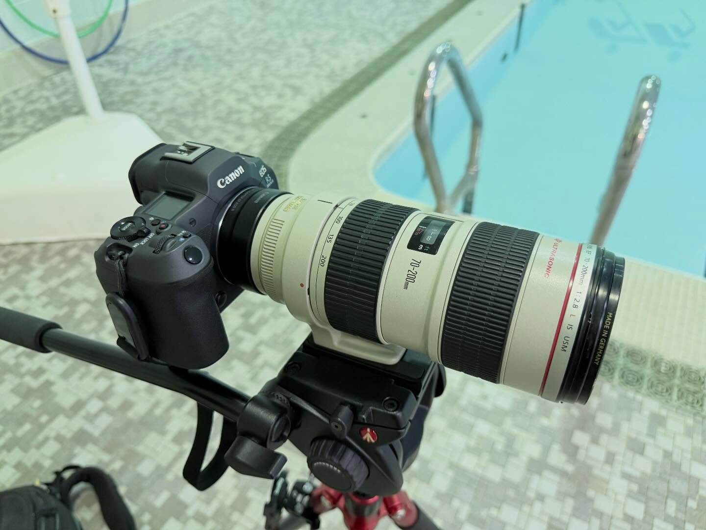 Follow-up: This 25 year old Canon EF 70-200 f2.8 L IS USM worked perfectly with the EOS R5 Mark II. Face tracking in photo and video with no issues. I still have no reason to upgrade to the RF model. When you invest in Canon you know you&rsquo;re buy