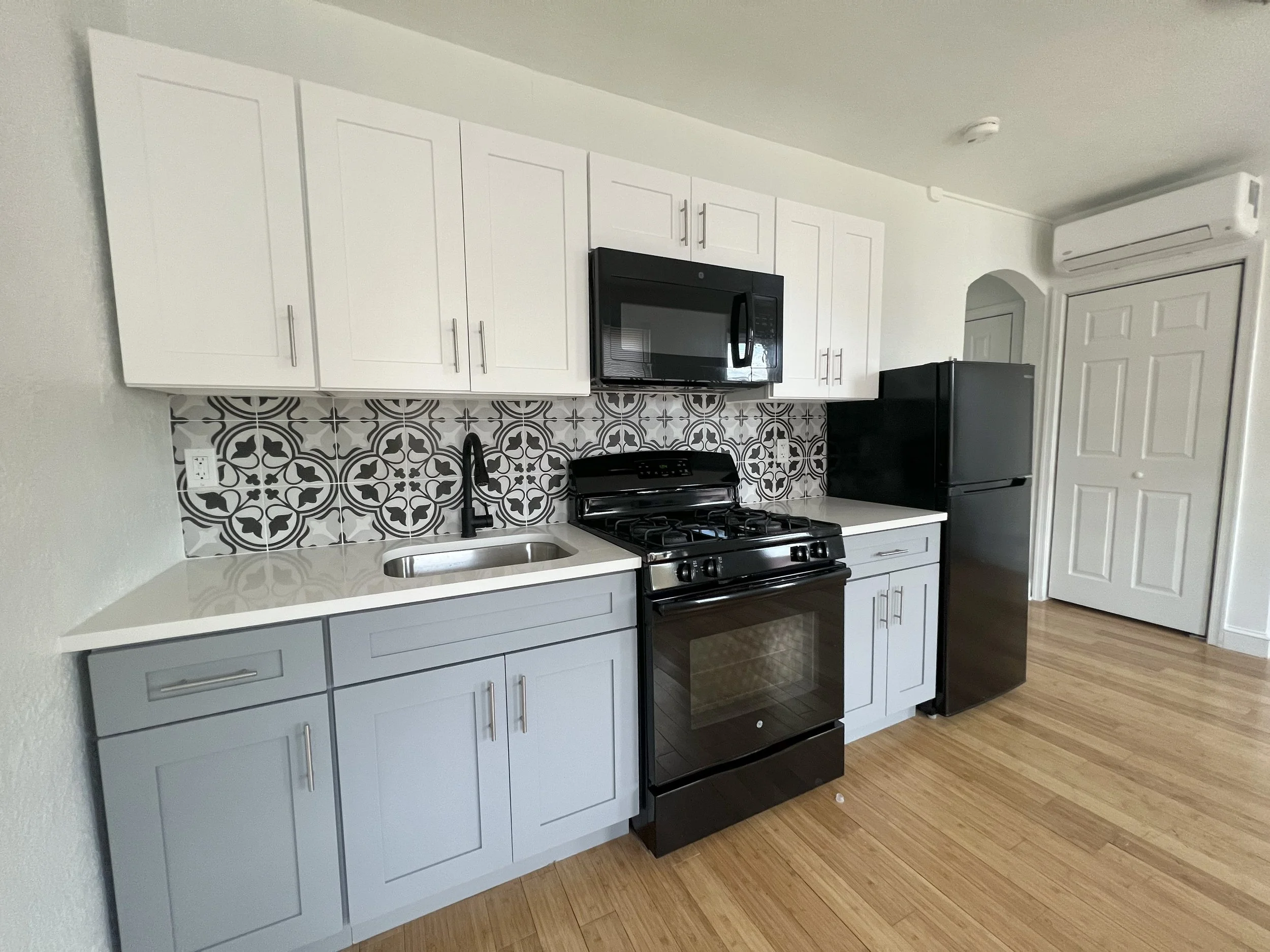 2 3858 Haverford Kitchen.jpg