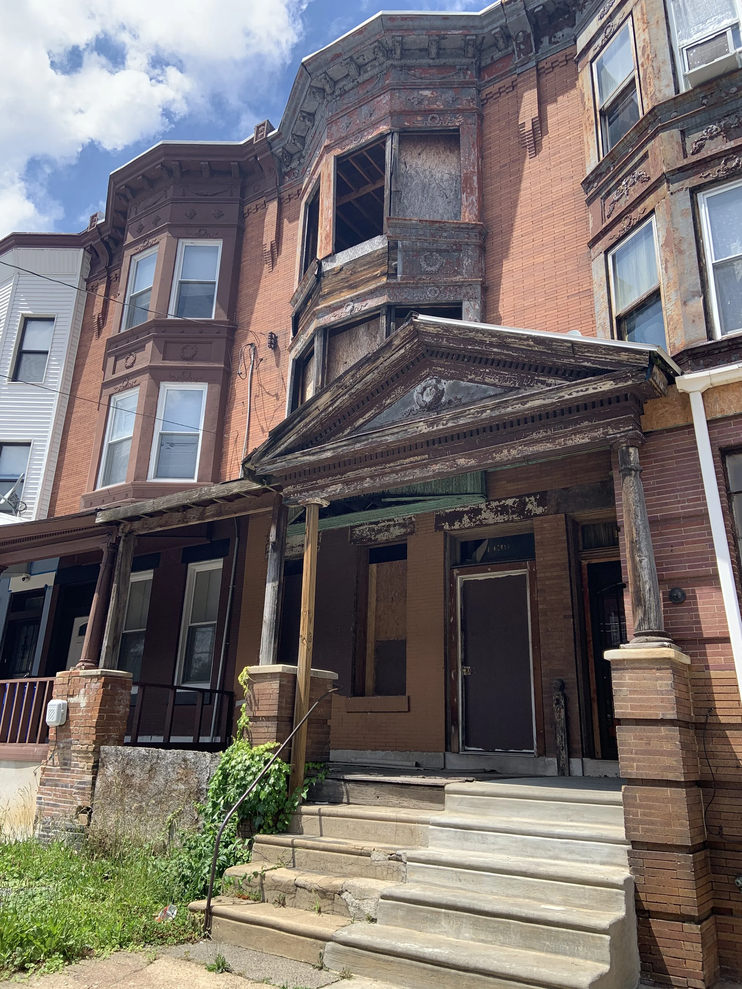 2. Venango exterior.jpg