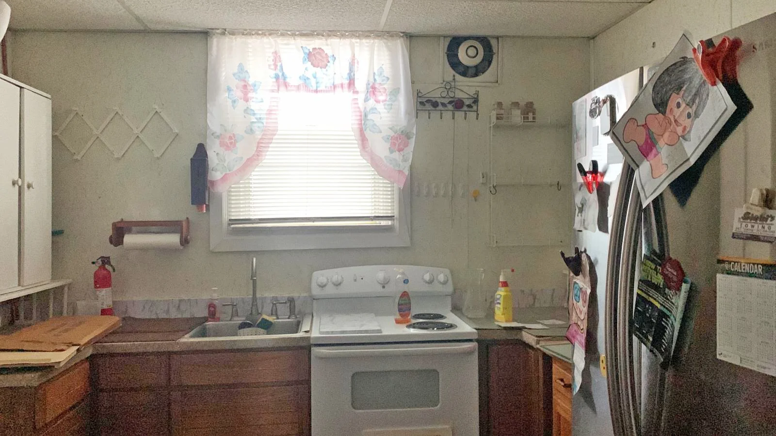 1 Howard Street Kitchen B.JPG