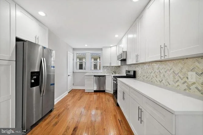 6 Fern Street Kitchen 2.jpg