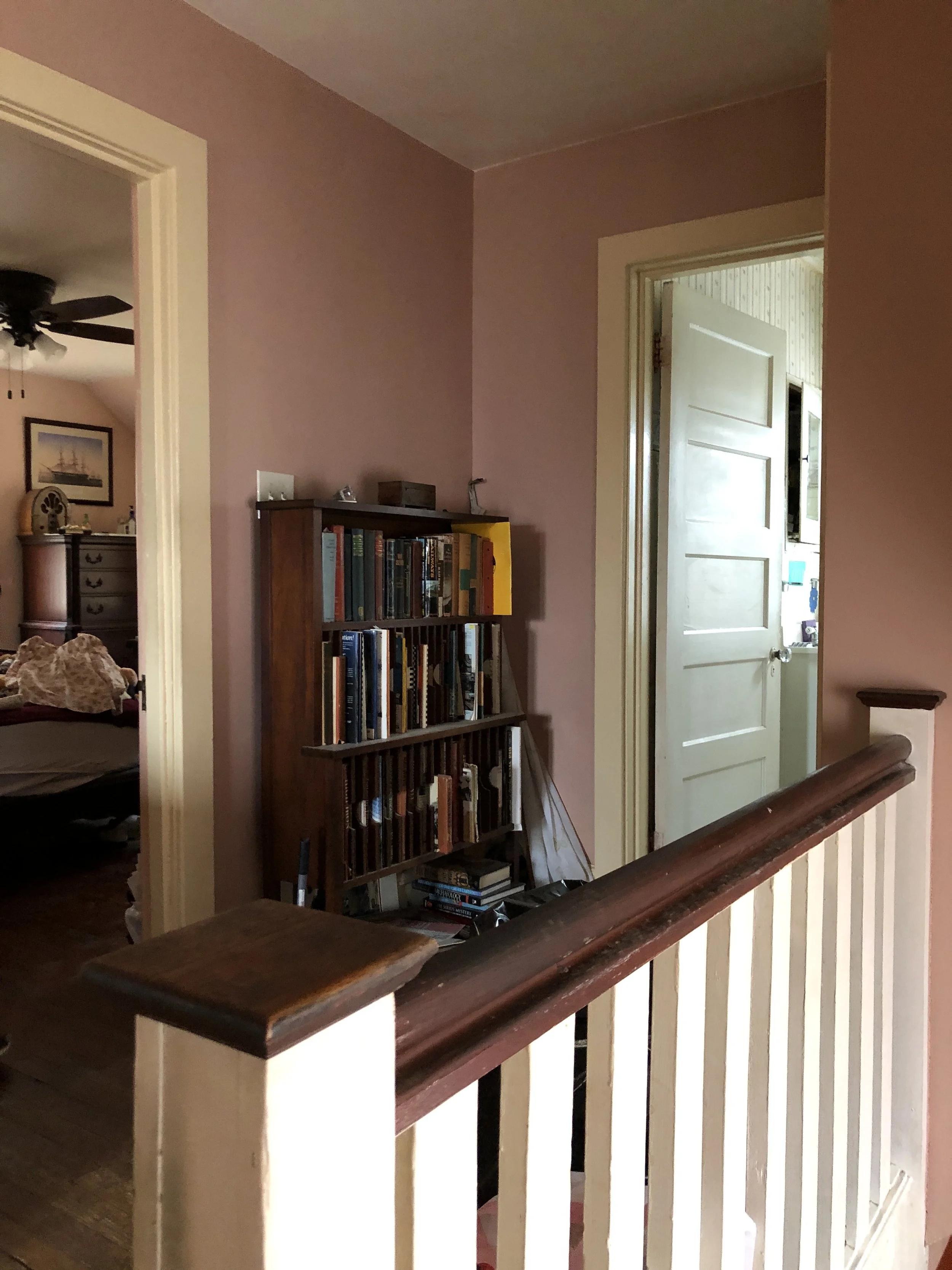 9 Fern Street hallway.JPG