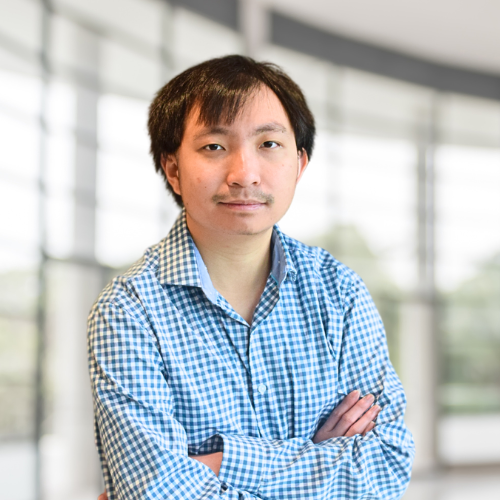 Phu's Headshot (2).png