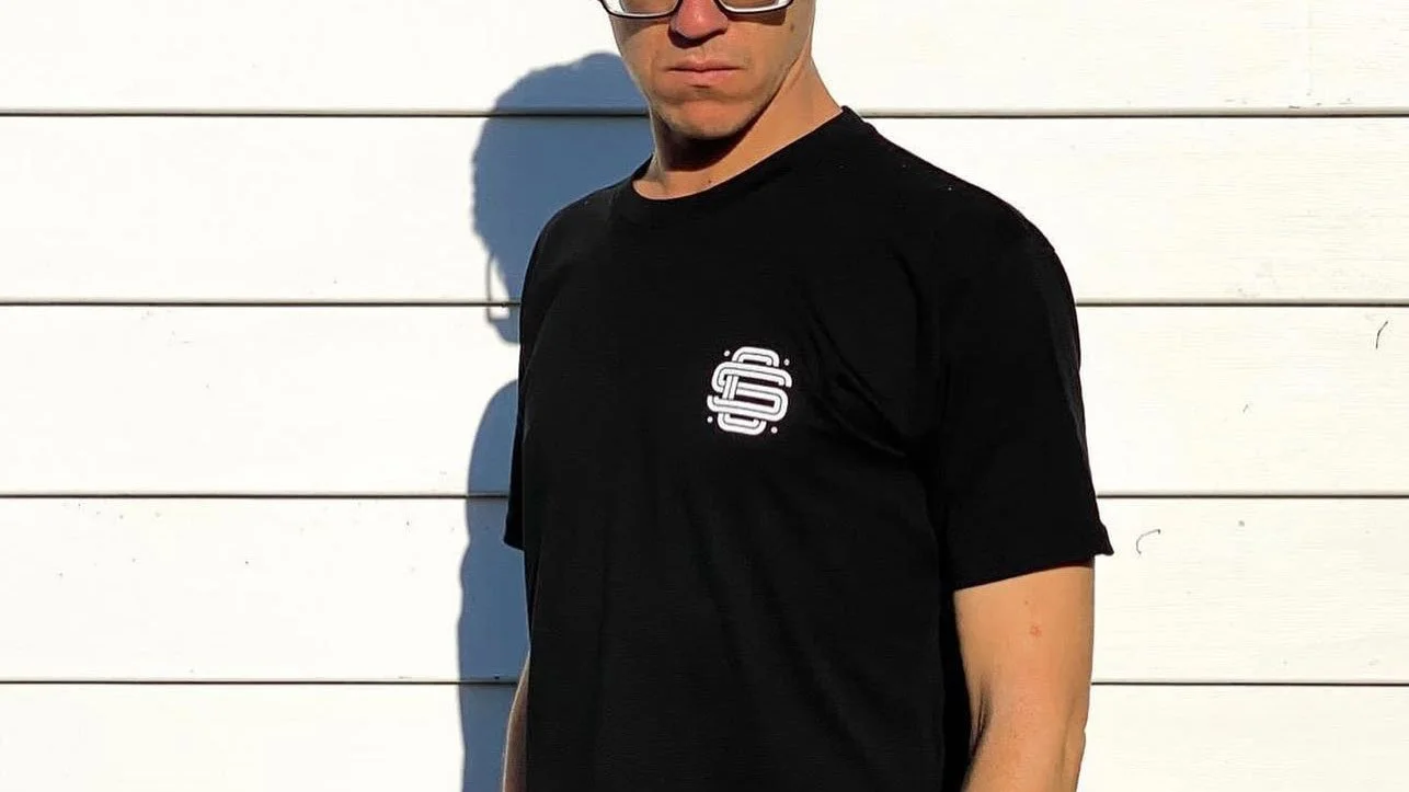 crop-shirt.jpg