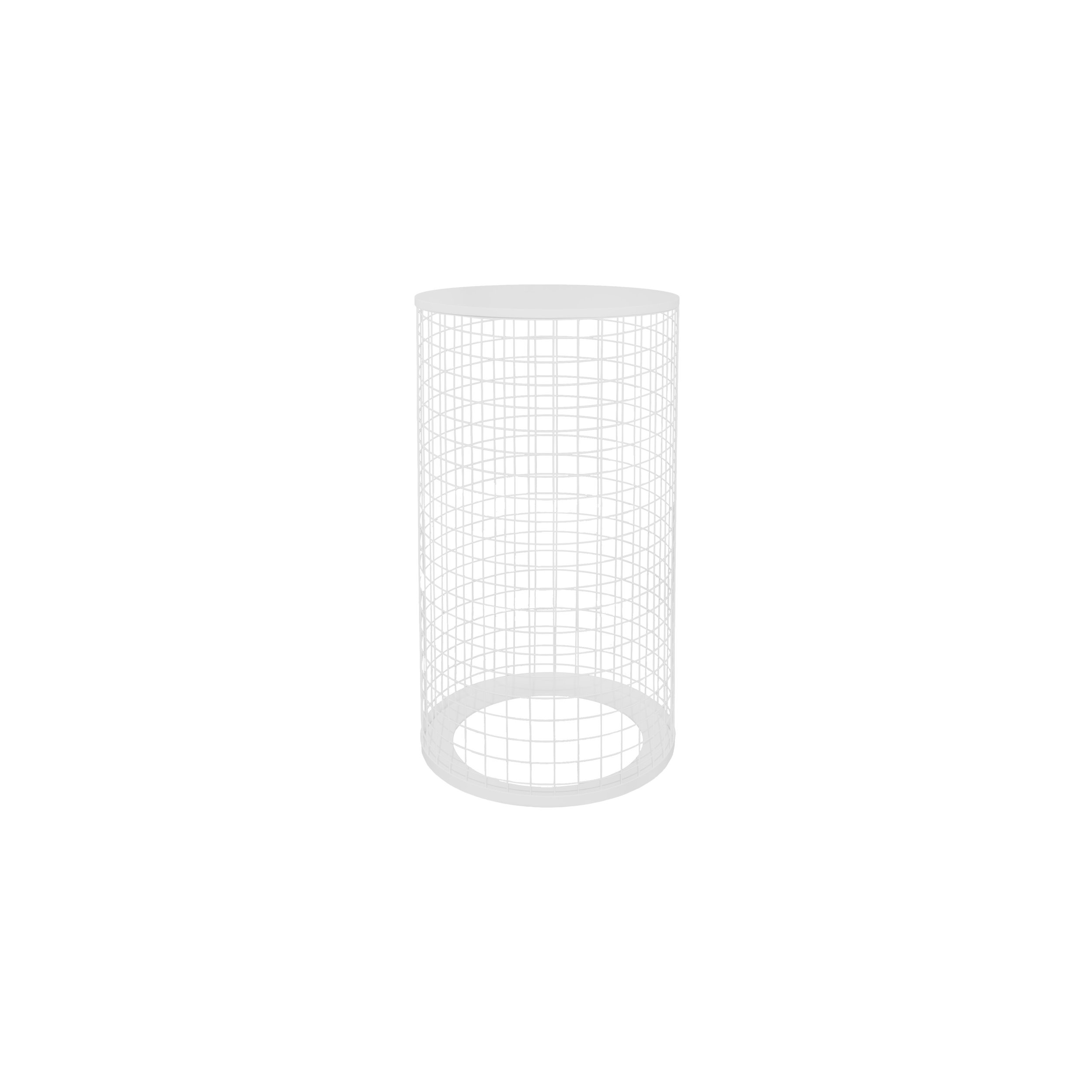 WHITE MESH PLINTH - SMALL
