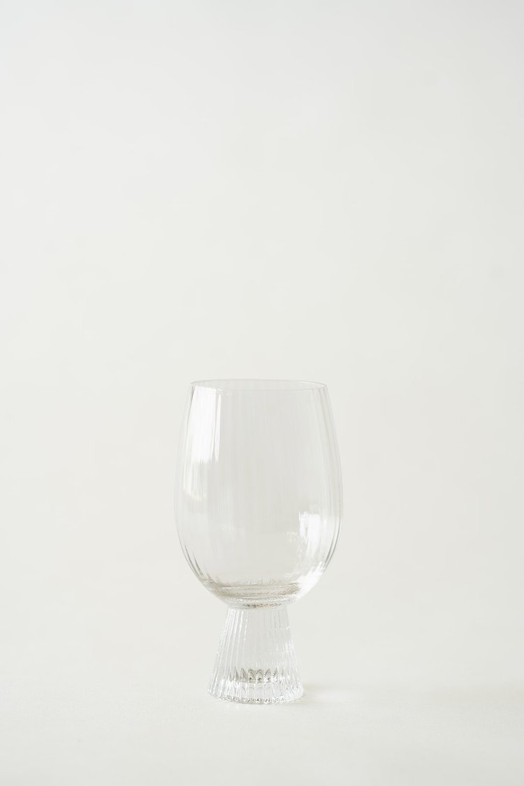 Footed Ribbed Beer Glass