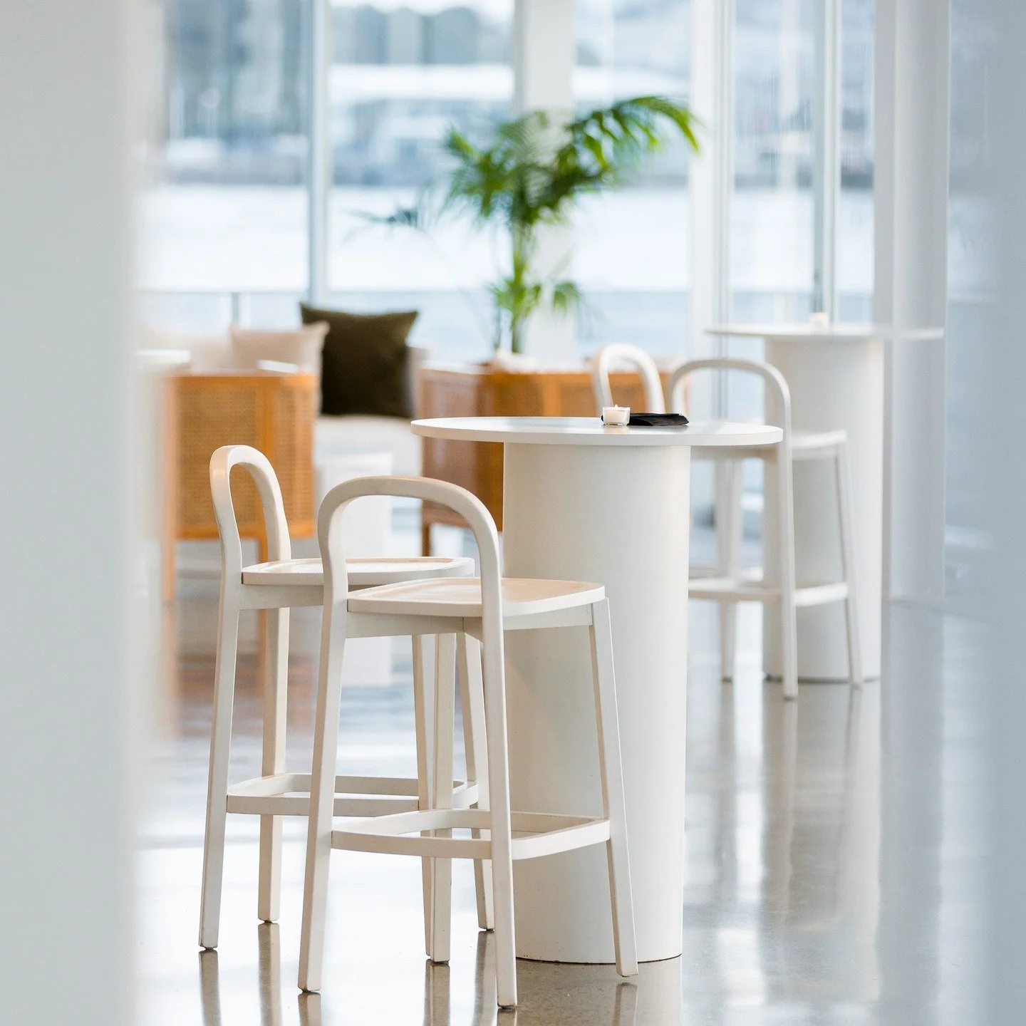 Last month we were proud to be part of @nz_builders' milestone 10th birthday celebration at @okahu_bay.

Some highlights included our Macais Bar Stools, White Cylinder Leaners, and Betty Lounging Collection, creating a fresh and elevated setting for 
