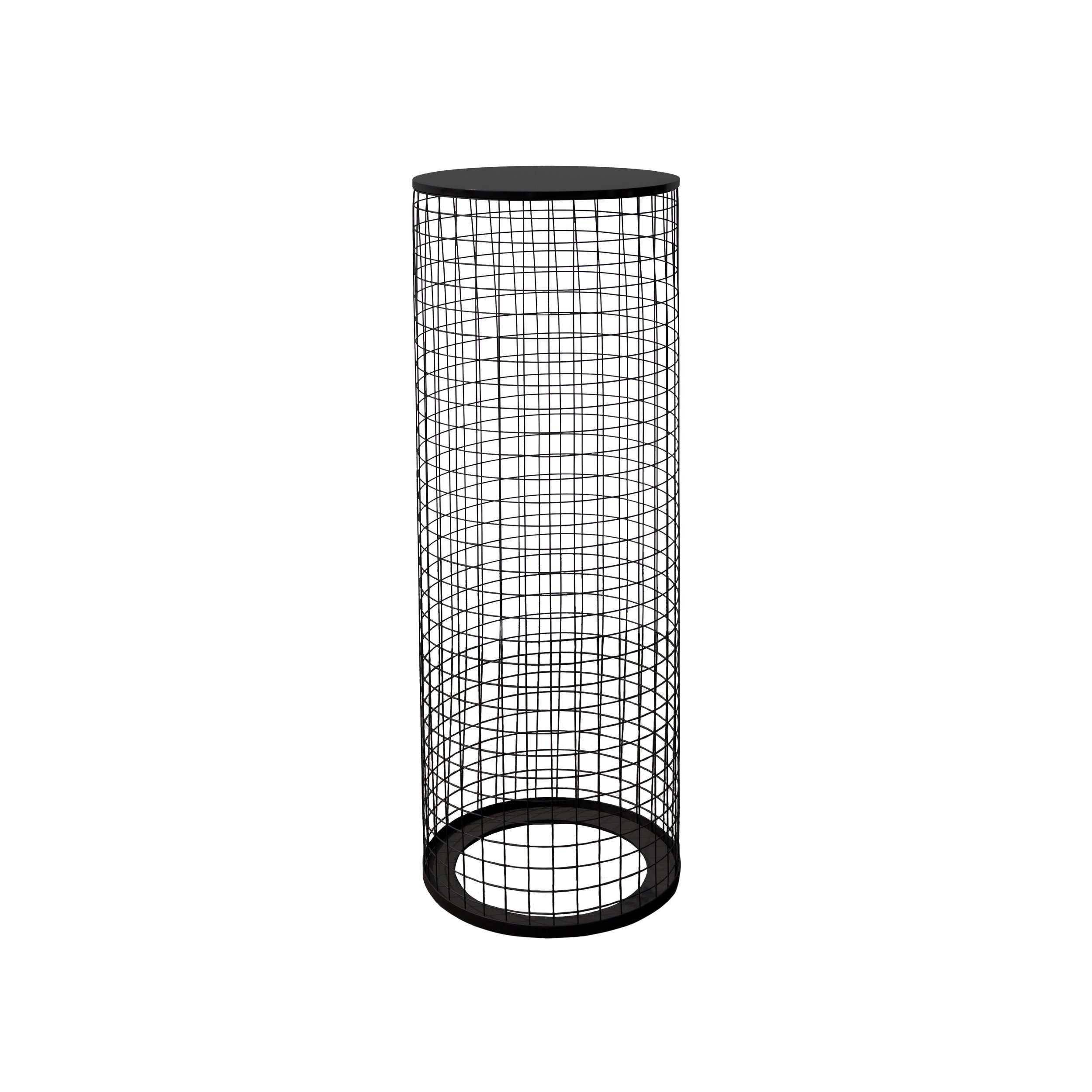 black-mesh-plinth-large.jpg