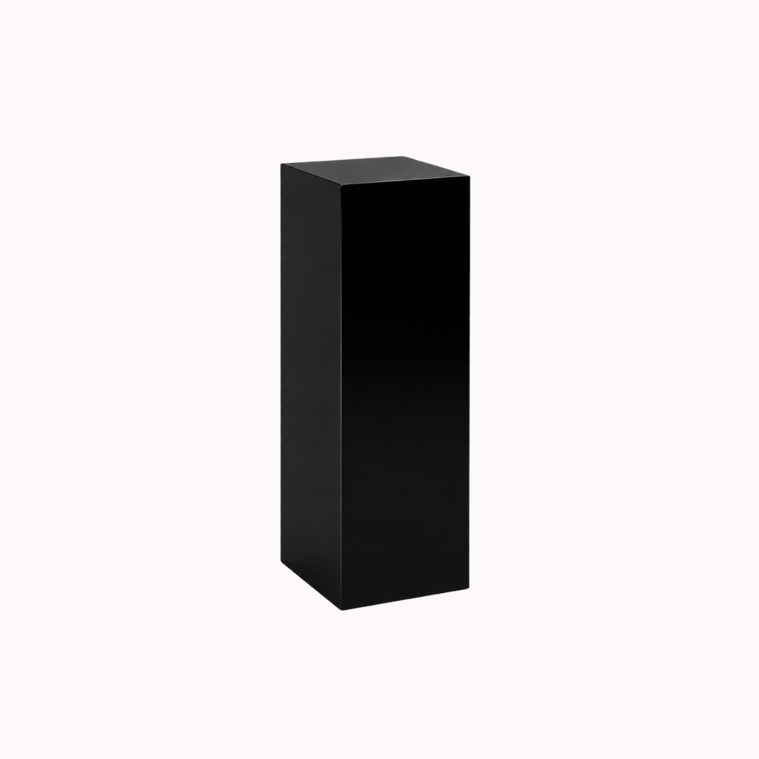 Tall Acrylic Plinth.png