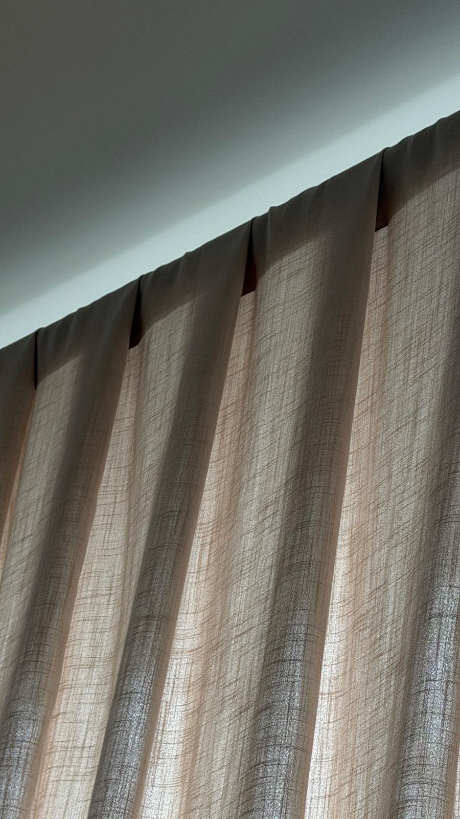 Lightweight Drape Beige .jpeg