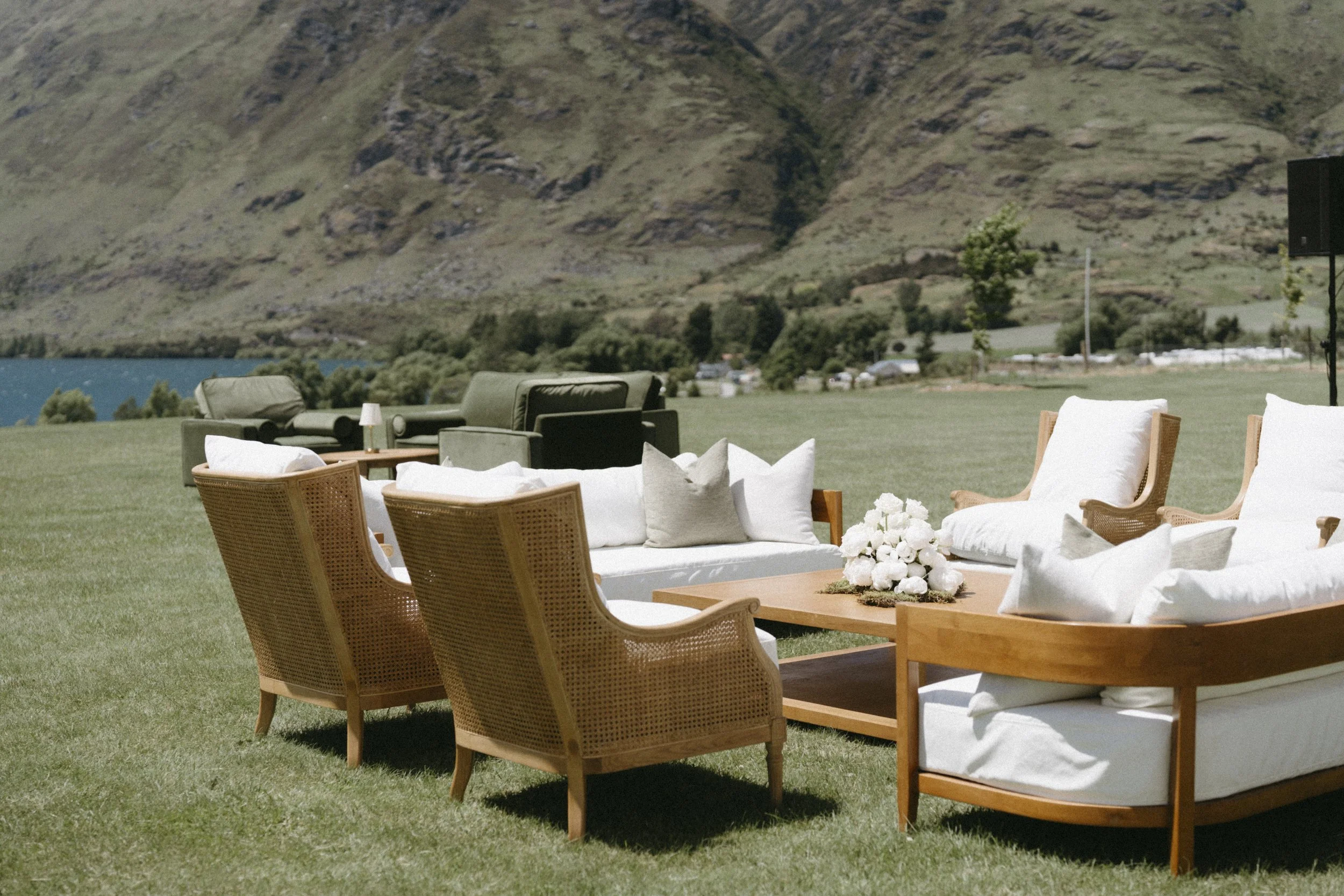 2026.12.06-FlockEventsWeddingFurnitureHireWanakaNewZealand-PhotobyAcornStudioNZ_-75.jpg