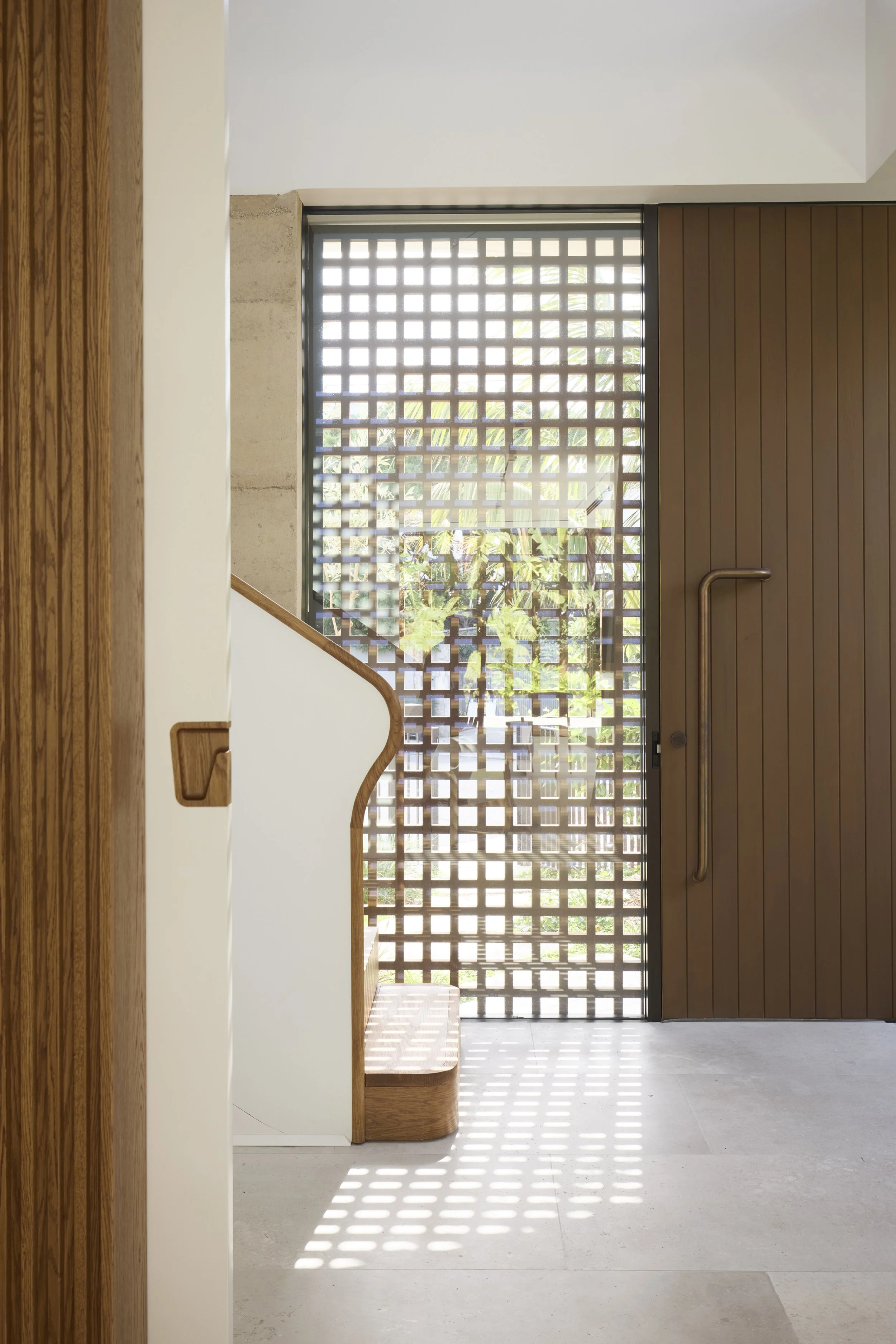 LRA-Harlowe plc3983.jpg