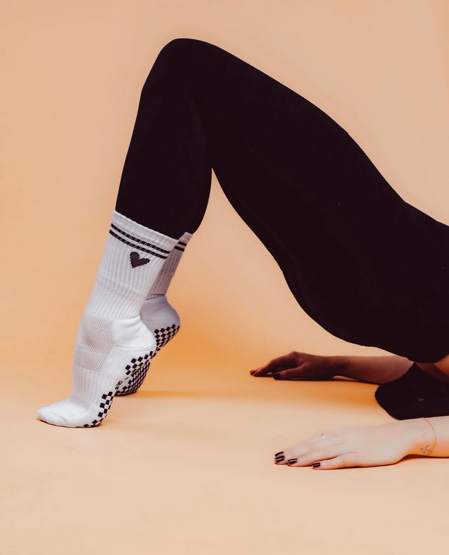 Treat yourself to some fresh grip socks this long weekend ✨

📸 @maximilian.young