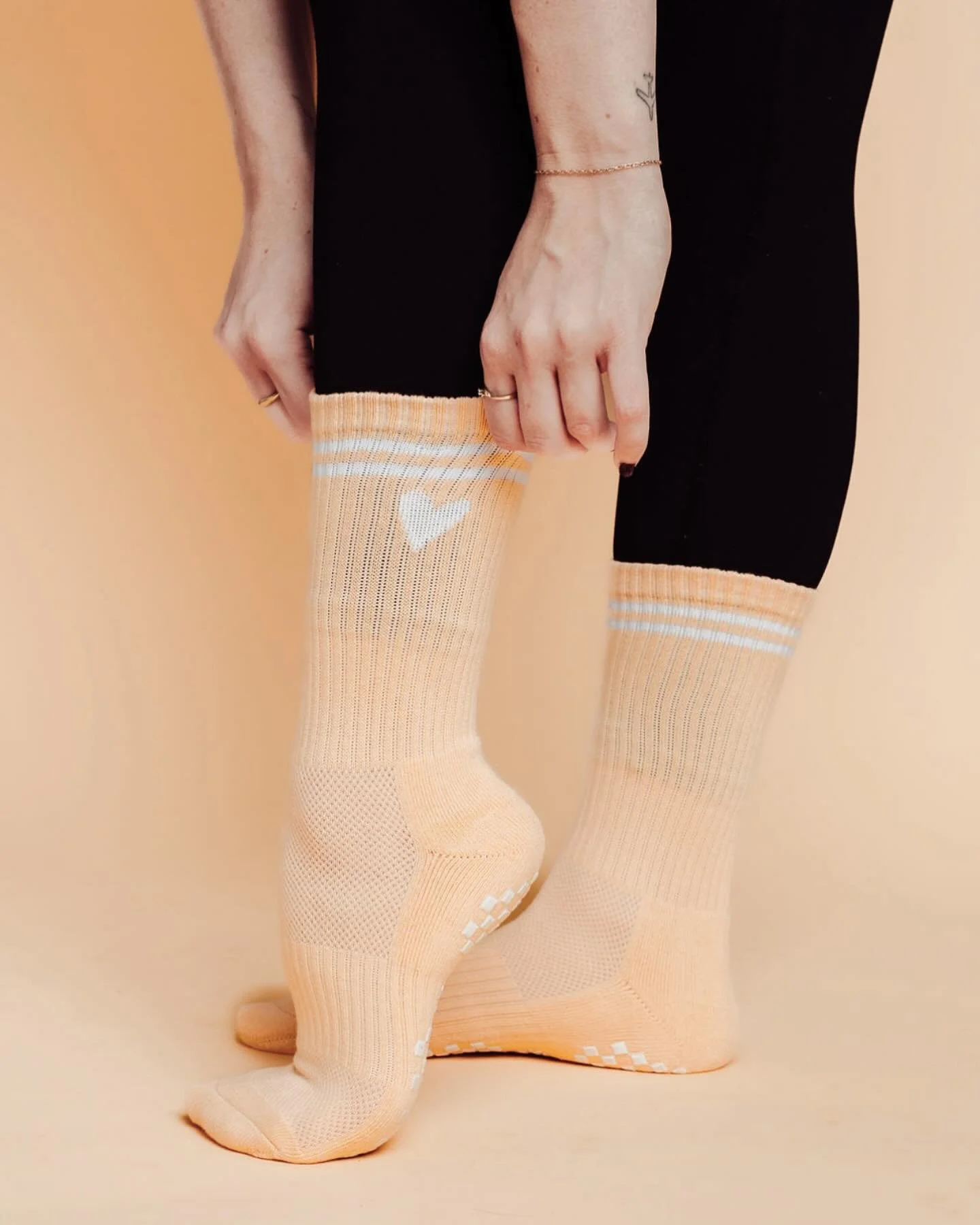 New colour launching SUNDAY 🍑✨

📸 @maximilian.young