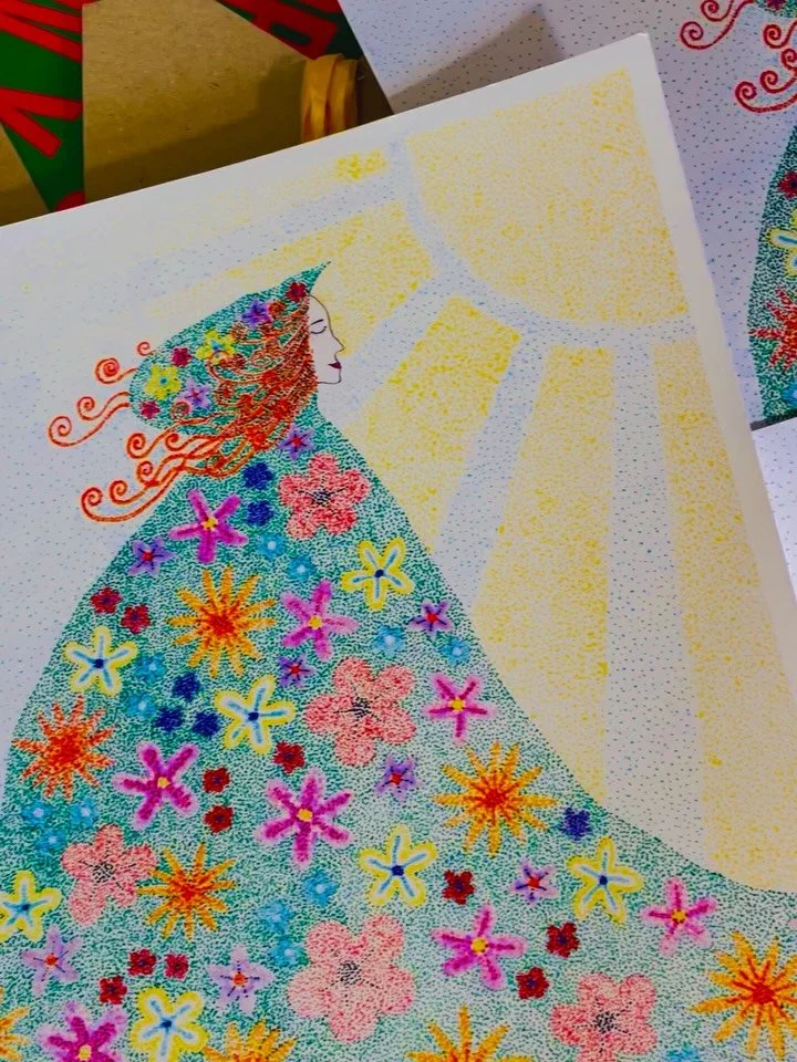 Some behind the scenes snapshots of a long day of craft fair prep yesterday - for my first central London fair tomorrow (Sunday!) 🥳🥳 

I&rsquo;ll be bringing my own particular brand of colourful, dotty and daft art (prints, cards, books, Edgy Bags 