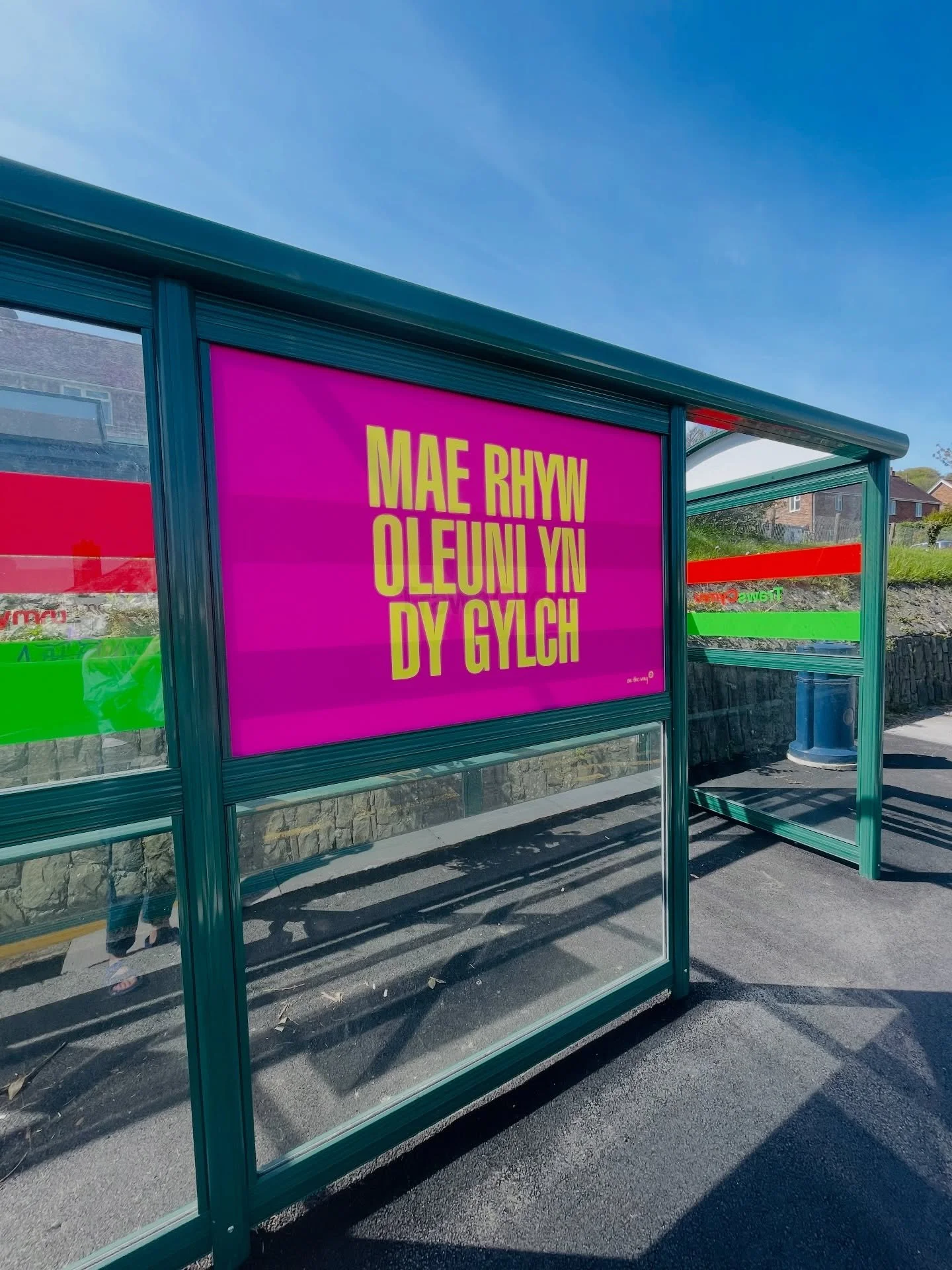 Finally - a chance to get some photos/vids of my latest art installation (that&rsquo;s been up a wee while now!) - in none other than my own blimmy home town of Aberystwyth! 😍😍

Such a treat and privilege to add some of my words (and a liberal spla