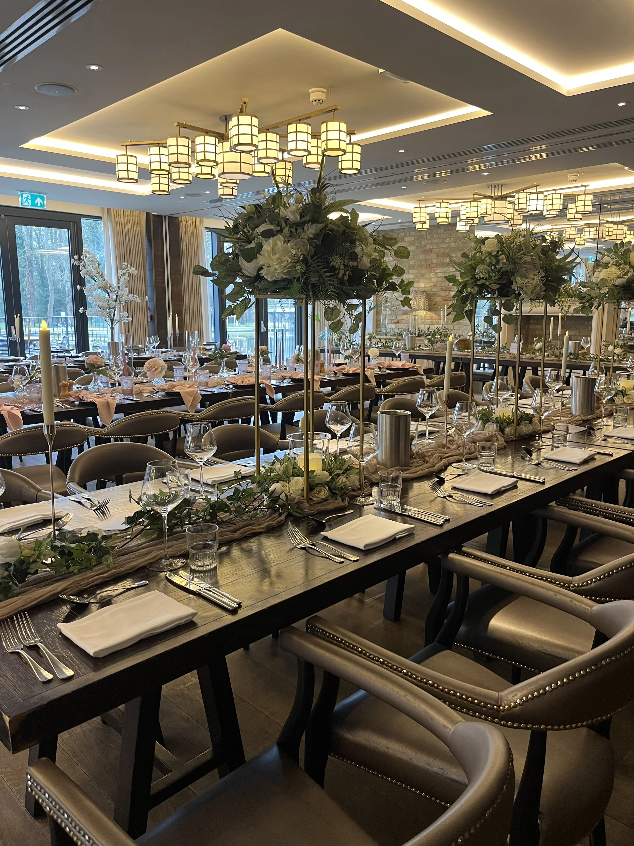 Swan at Streatley wedding venue 2 celebrant.jpeg