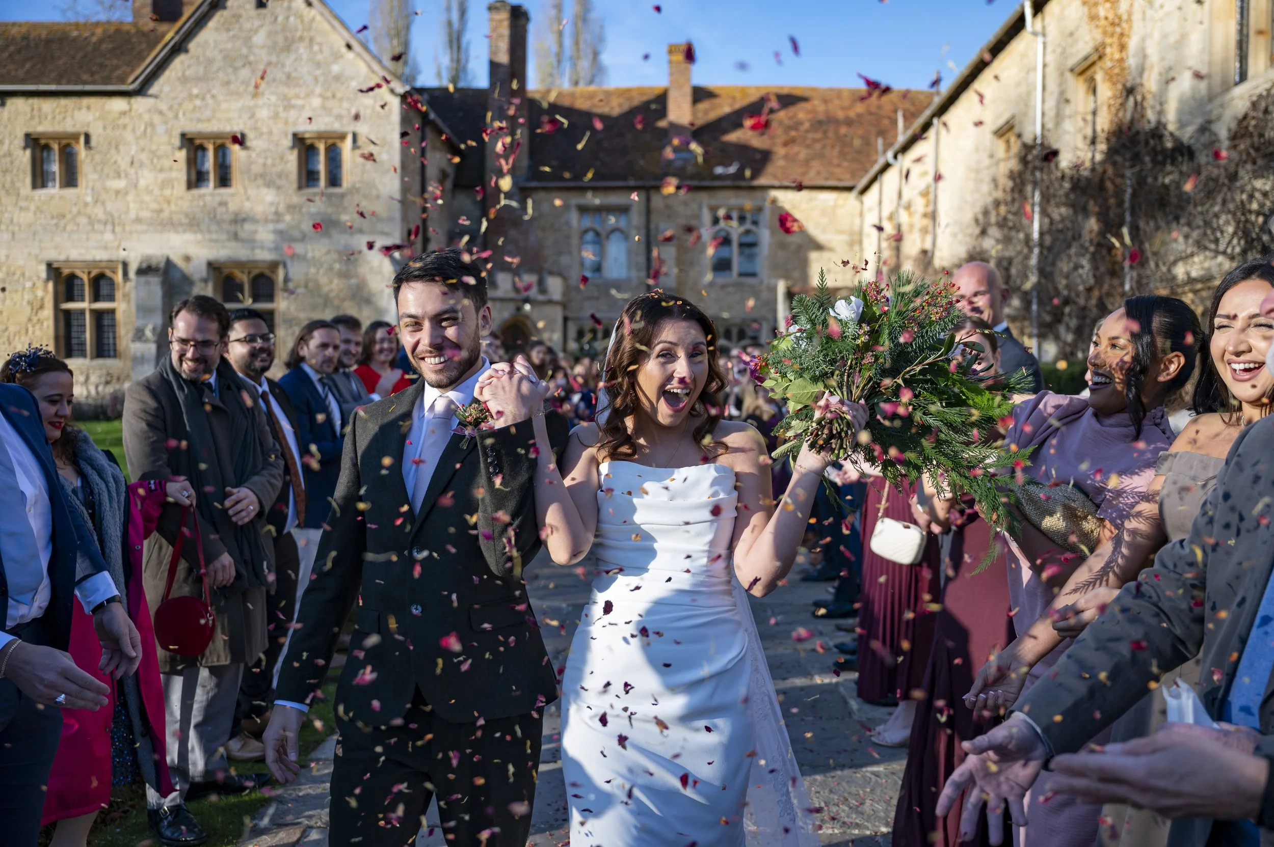 Notley Abbey wedding venue- Oxfordshire celebrant-Laura Hinski Photography 6