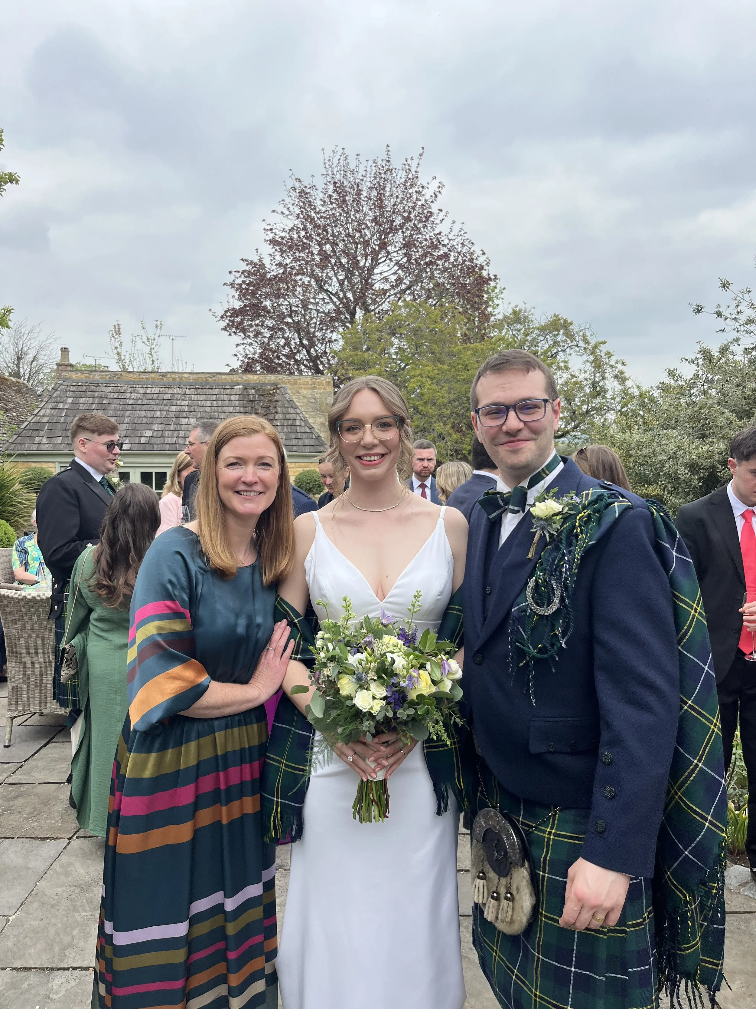 Cotswold celebrant Suzi-The Bay Tree Hotel-LaraJacquesPhotgraphy 1