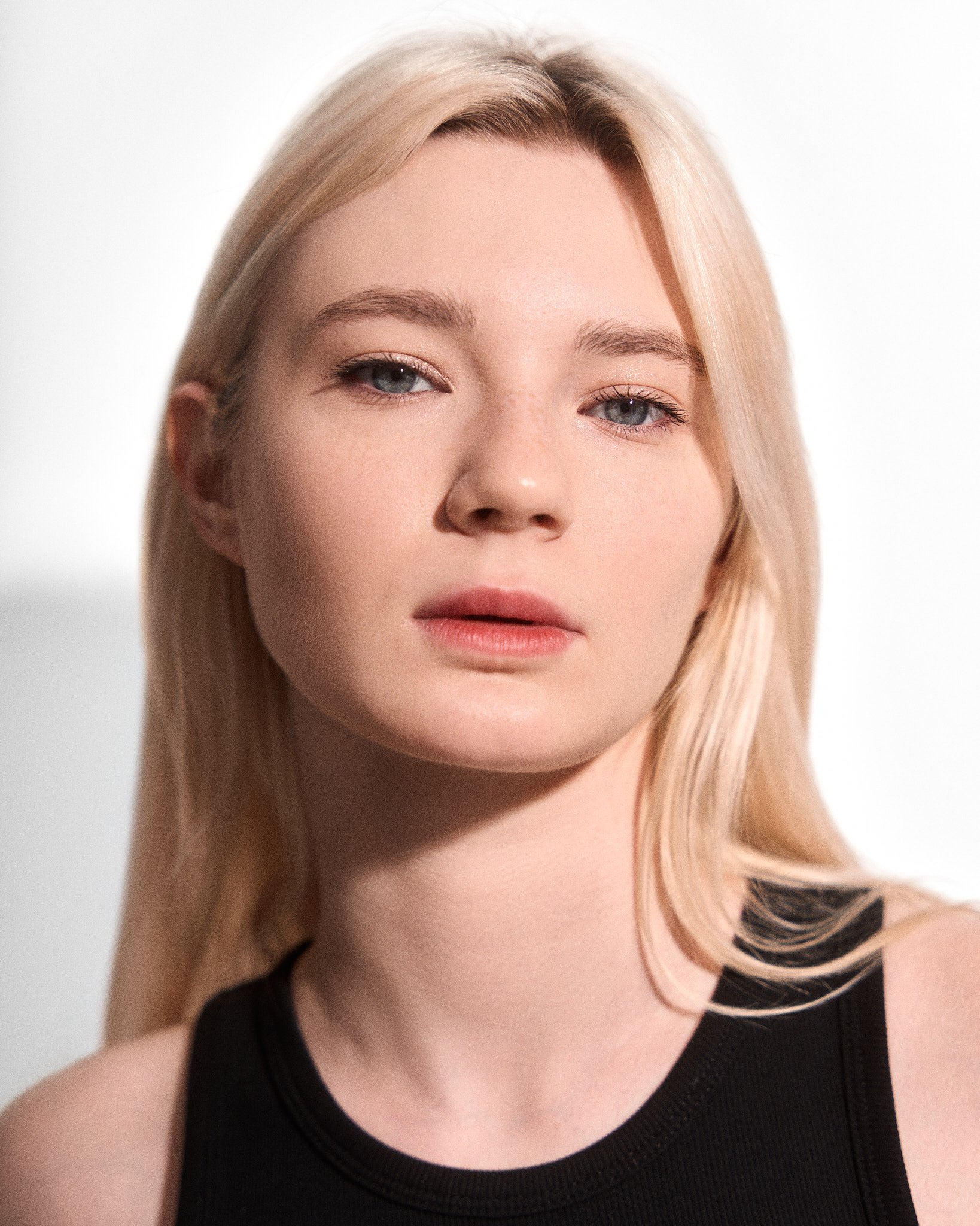  Elizabeth 
 Female, Featured 