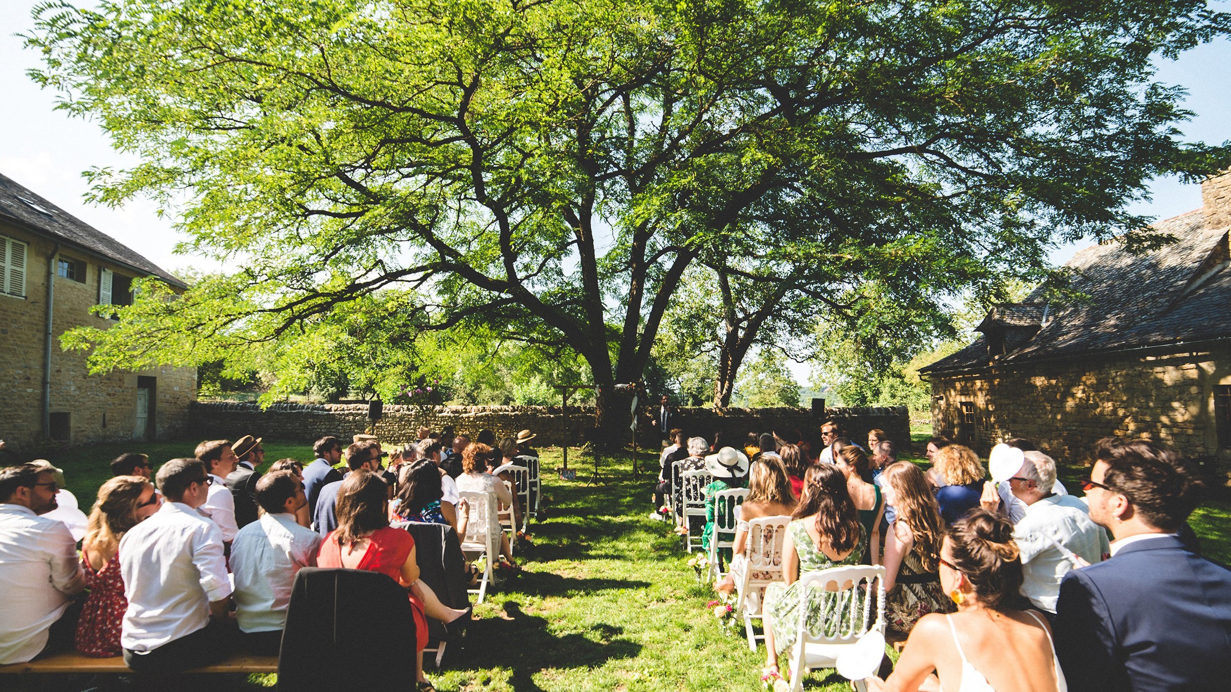 3 Photo+mariage+extérieur+2.jpg