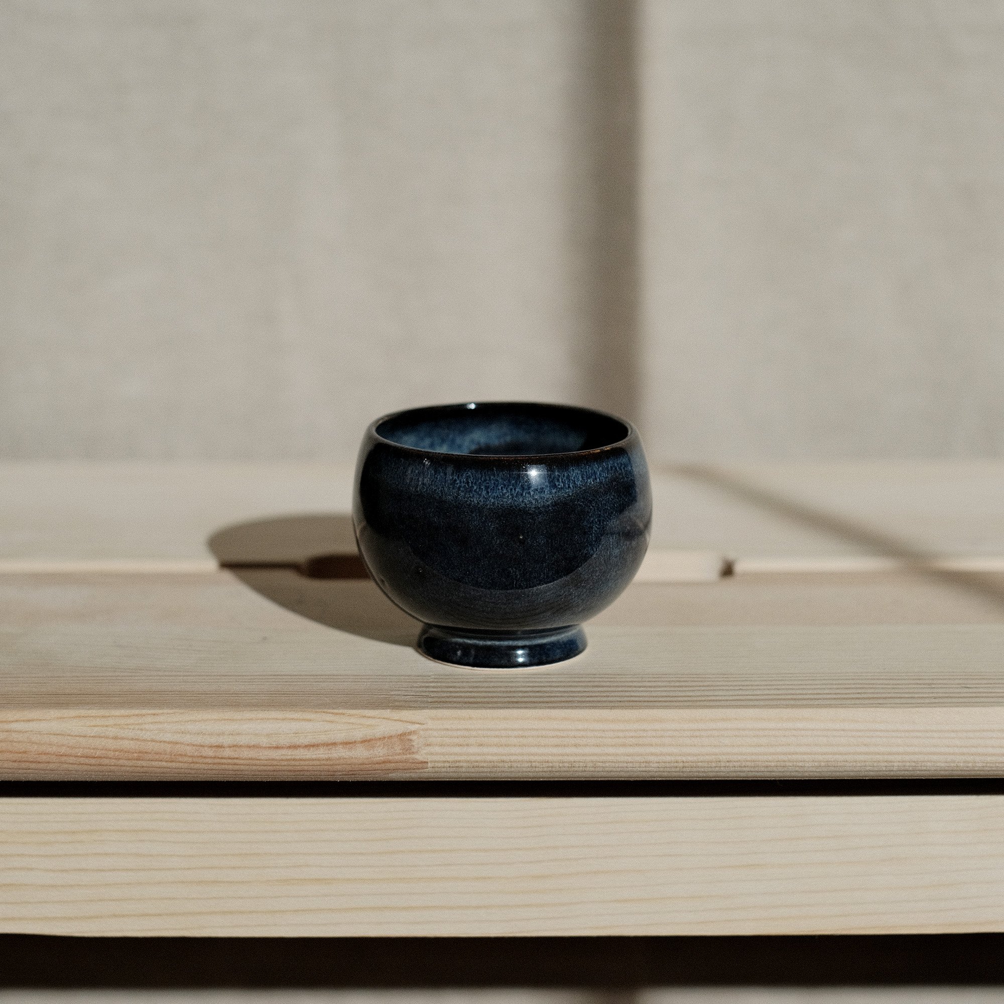 Round Tea Cup - Blue Cascade 3oz