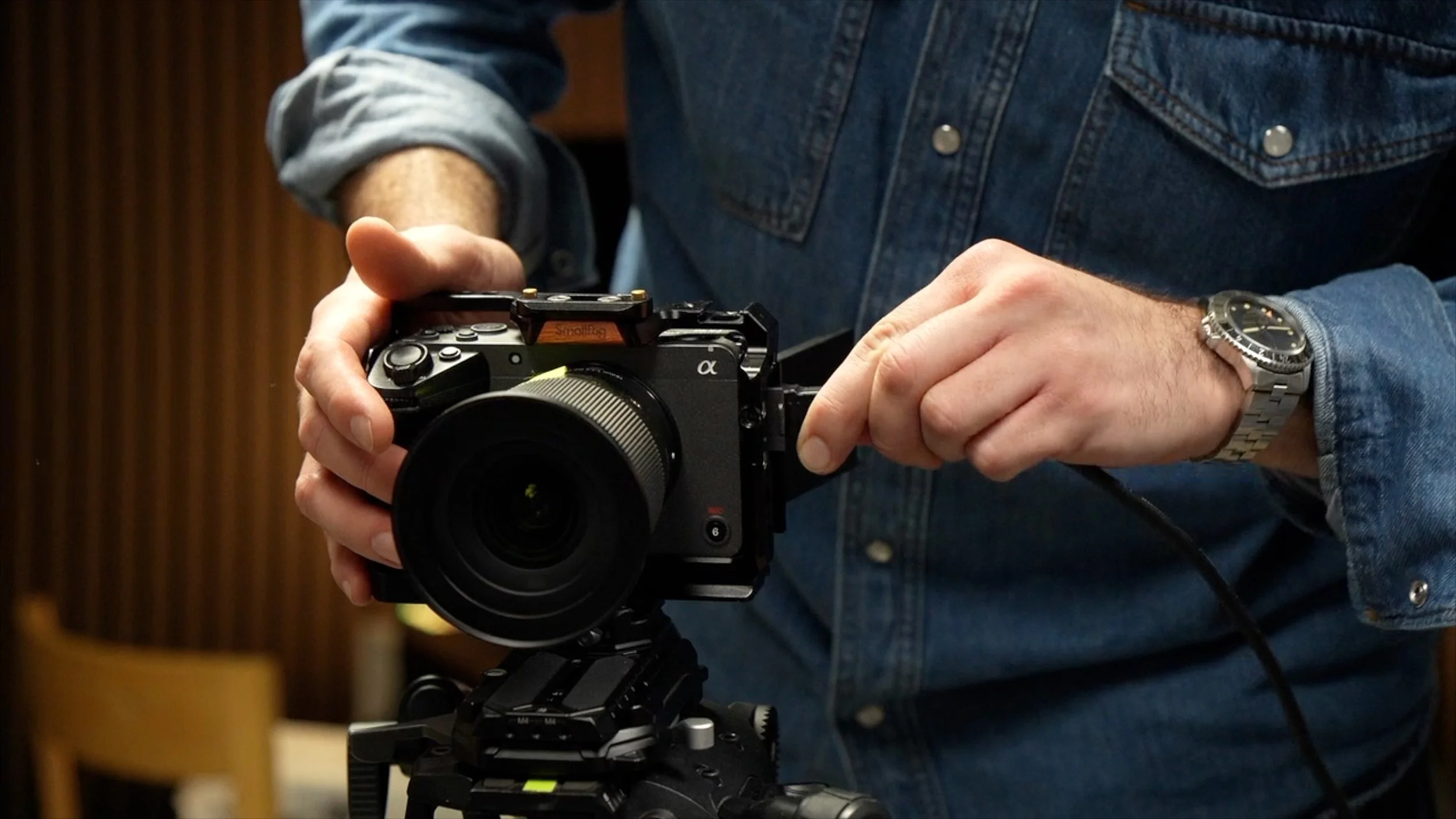 Optagelse af reklamefilm med simpelt setup