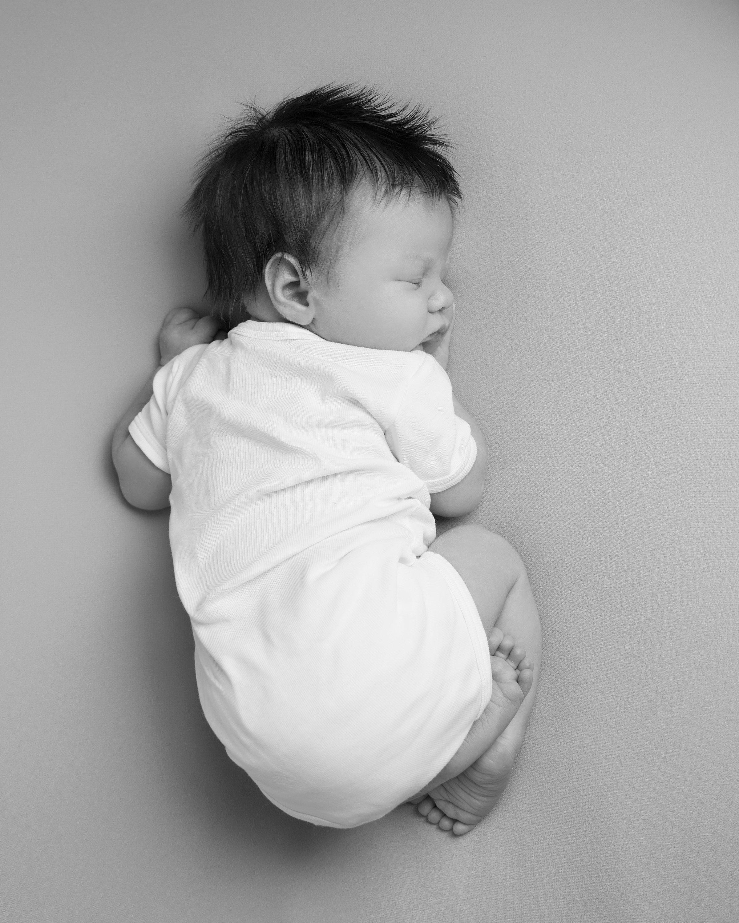 London-newborn-baby-photo-shoot.jpg