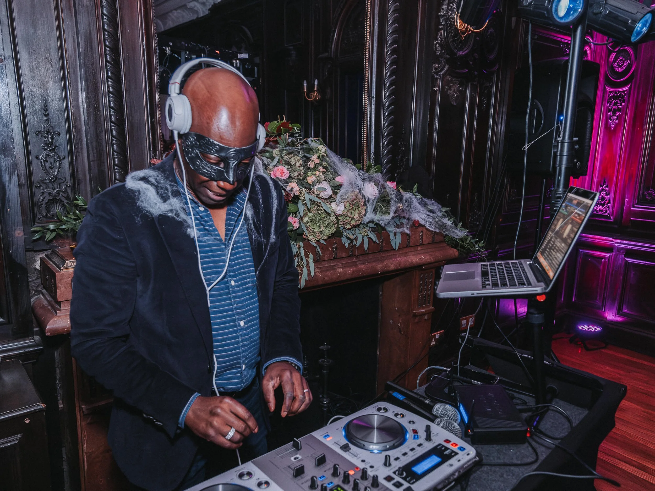 Cocktails and Conversation Halloween Bal Masqué (5 of 143).jpg