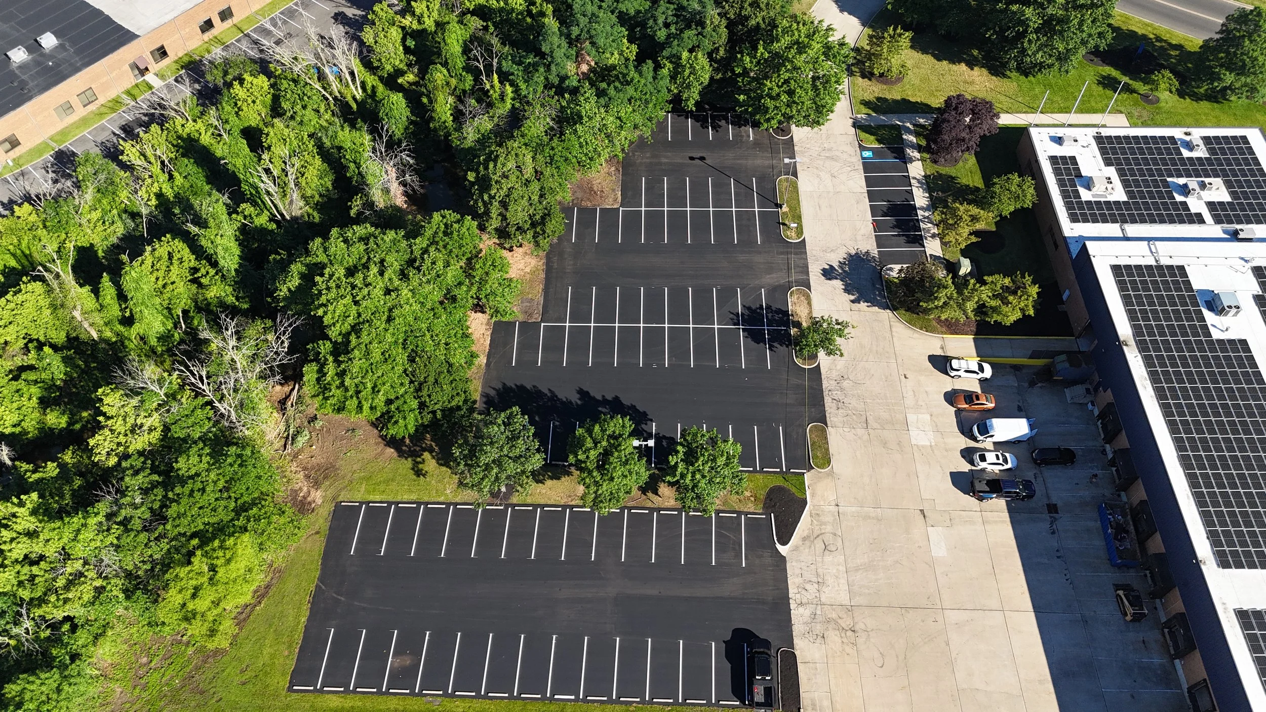 Completed parking lot paving at the ABC Building in Mount Laurel, New Jersey