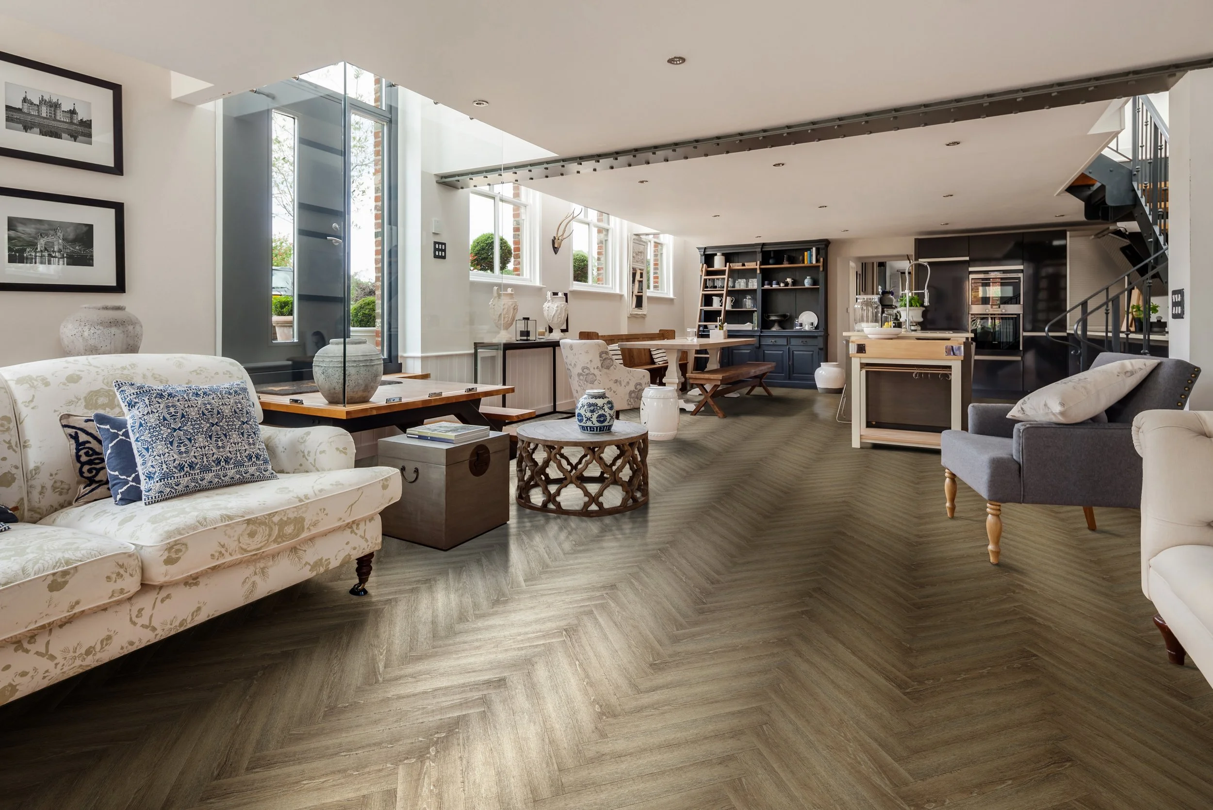 Reclaimed Oak Herringbone.jpg