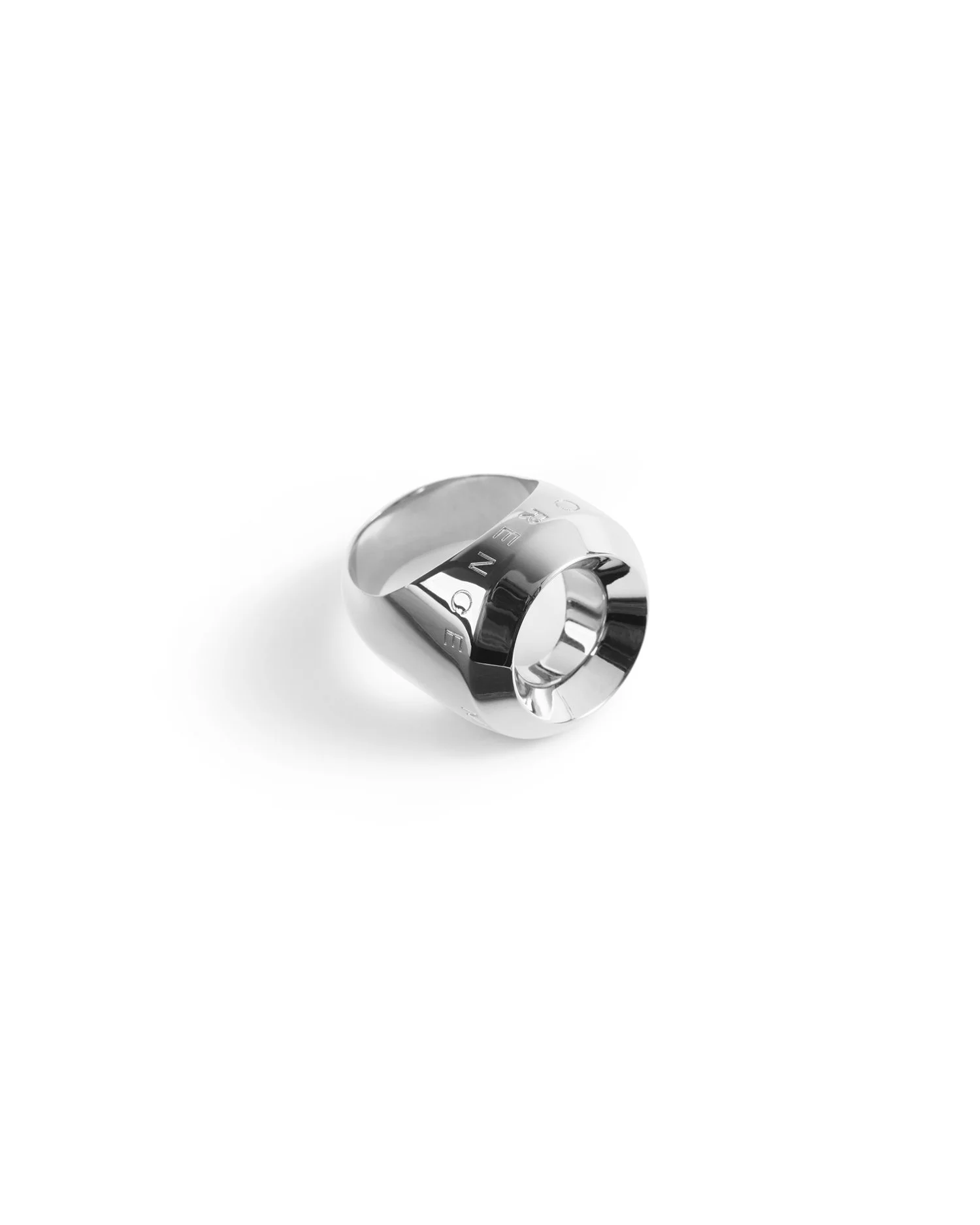 bague ajourée argentée