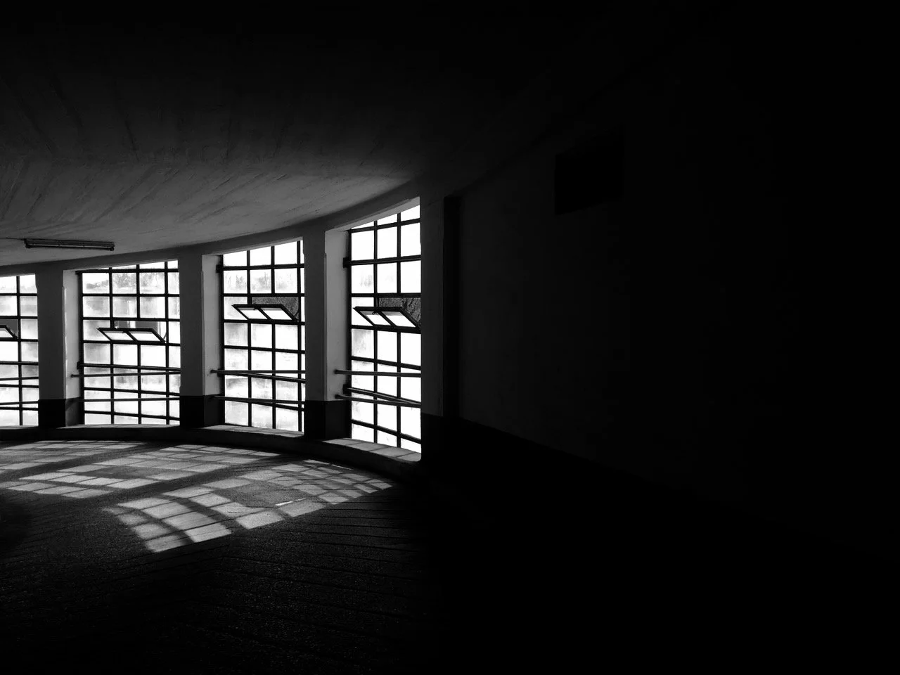 Deluxe_Living_Room - 1.jpeg