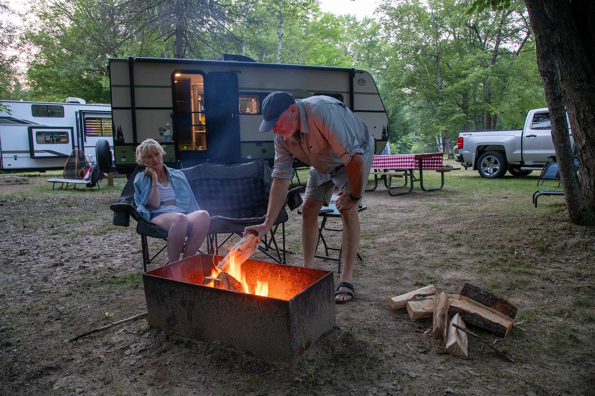 By the campfire at Huntsville Lagoons RV resort