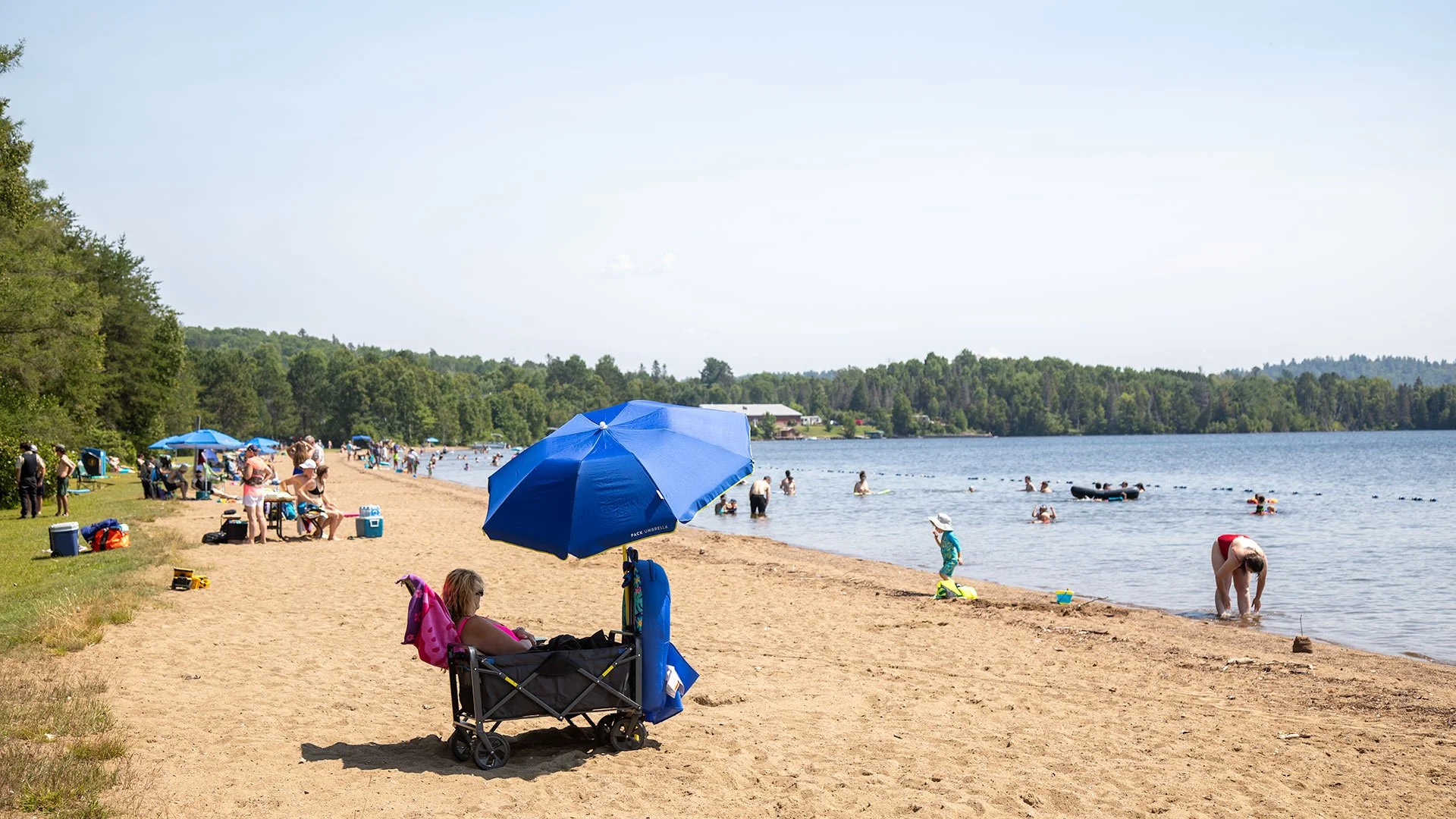 The main beach at Windy Lake Provincial
