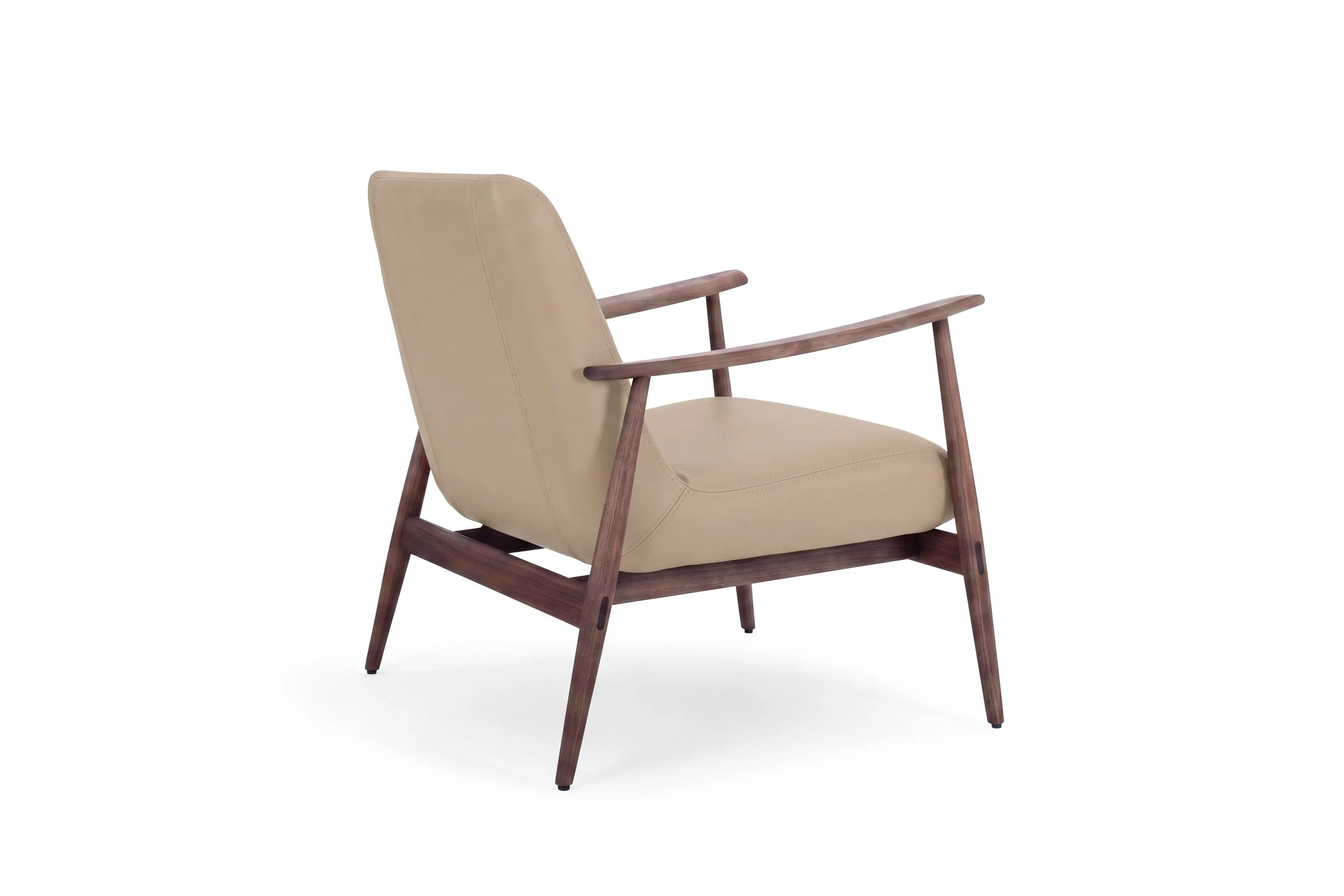 nn-aska-lounge-chair-oiled-walnut-natural-silk-leather-light-grey-2026-1-gazzda.jpg