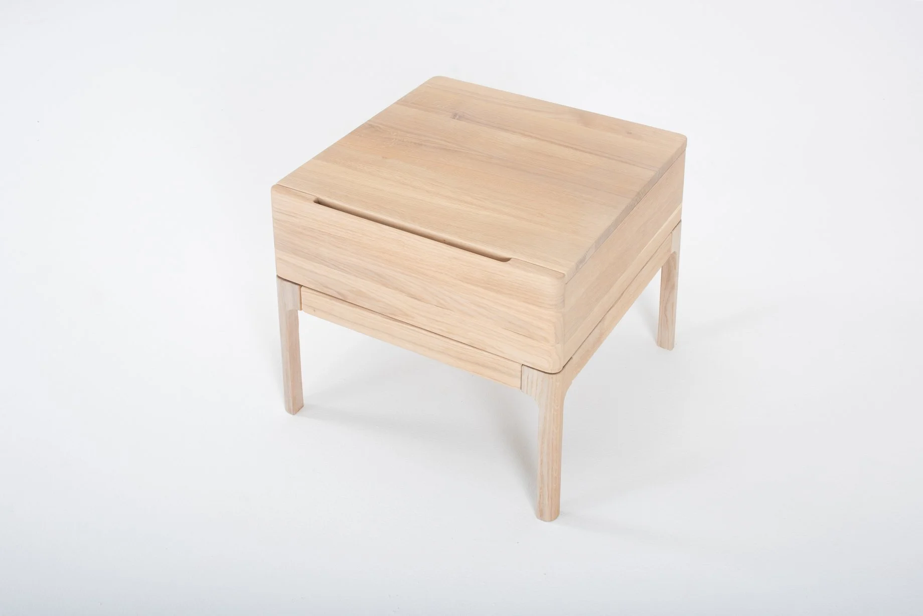 lq-st-bed-system-nightstand-45x45x45-oiled-oak-white-oil-7.jpg