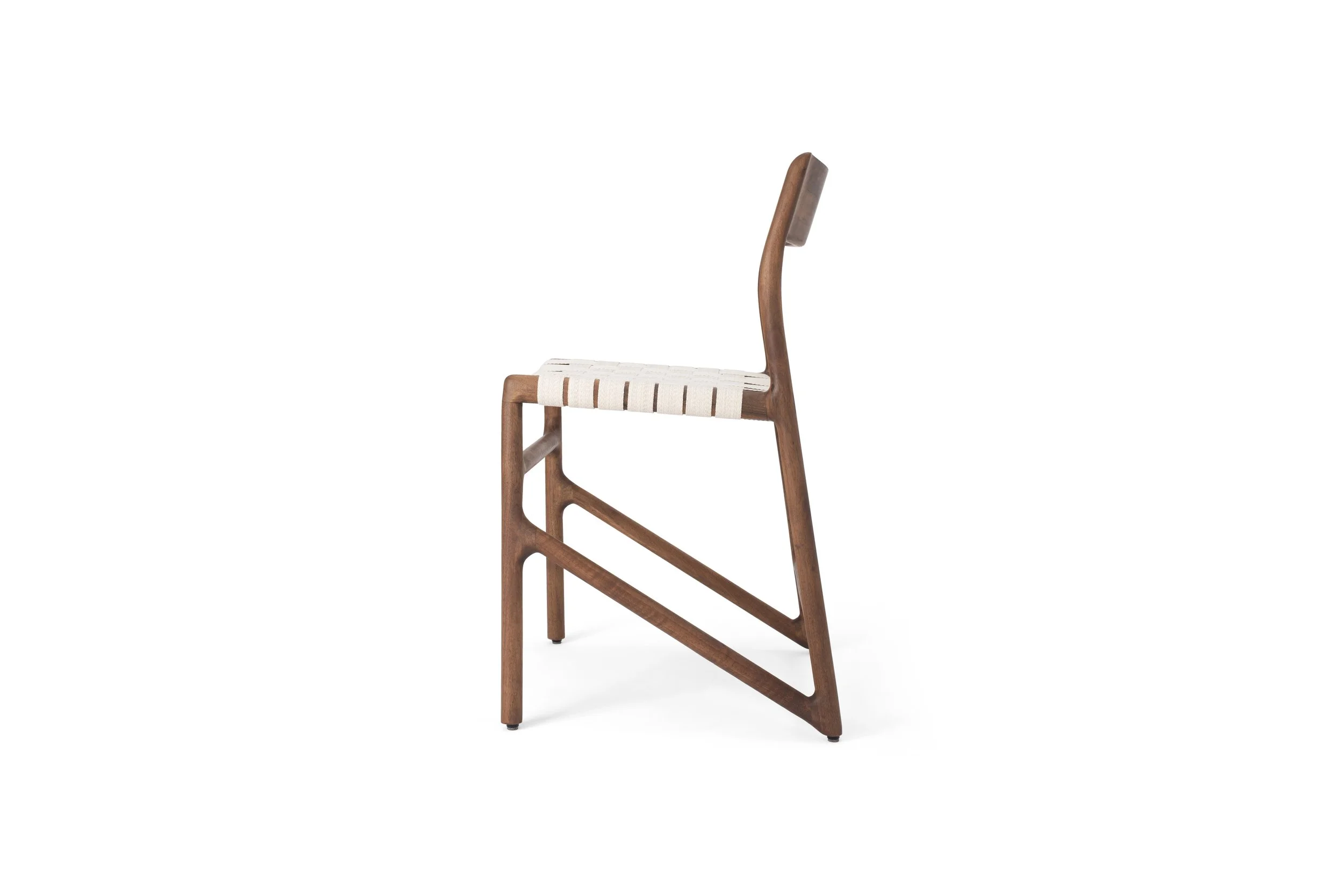fawn-chair-48x48x79-walnut-natural-1505-cotton-webbing-herringbone-natural-beige-2-gazzda (1).jpg