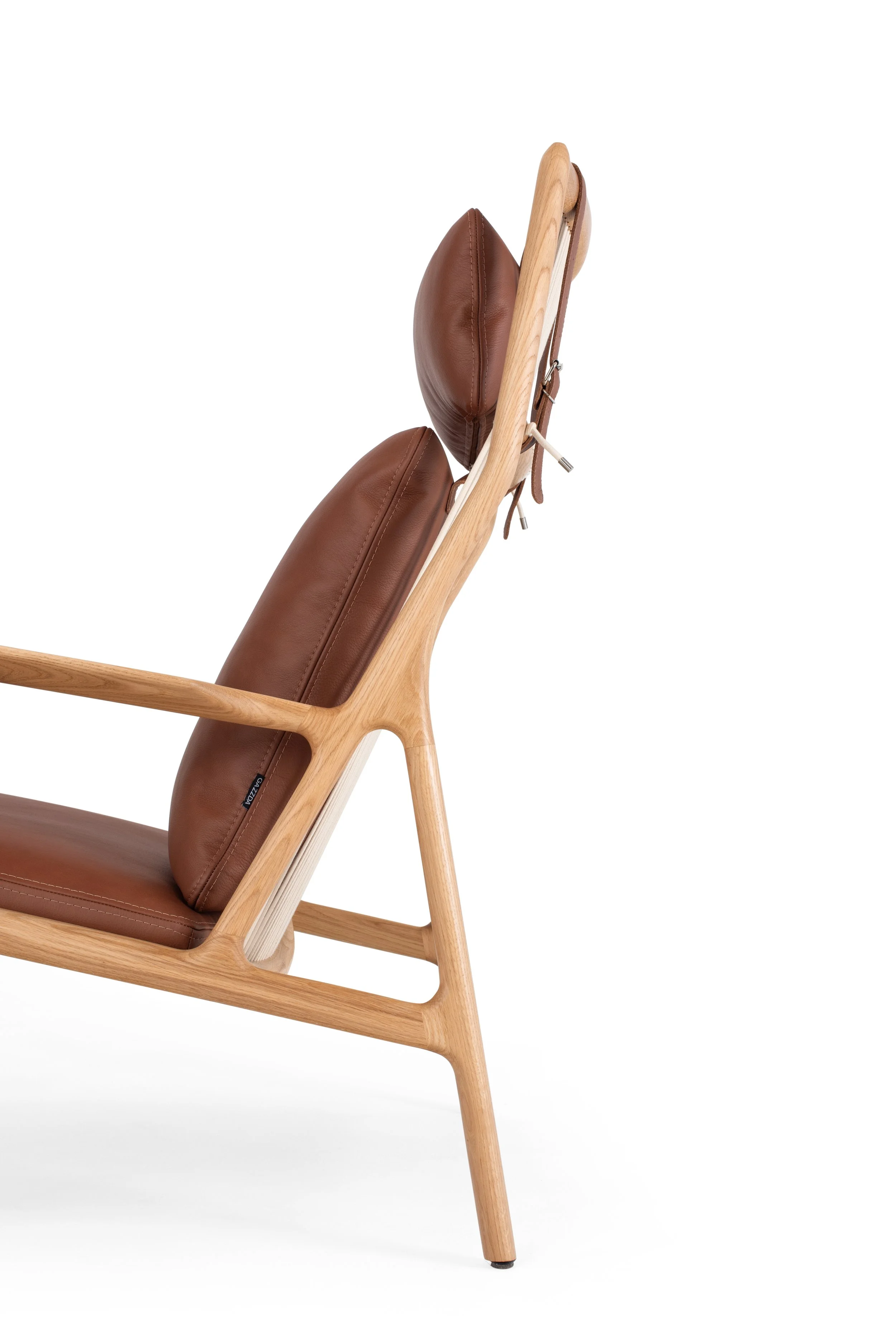 nn-dedo-lounge-chair-oak-natural-dakar-leather-whisky-2732-2026-3-gazzda.jpg