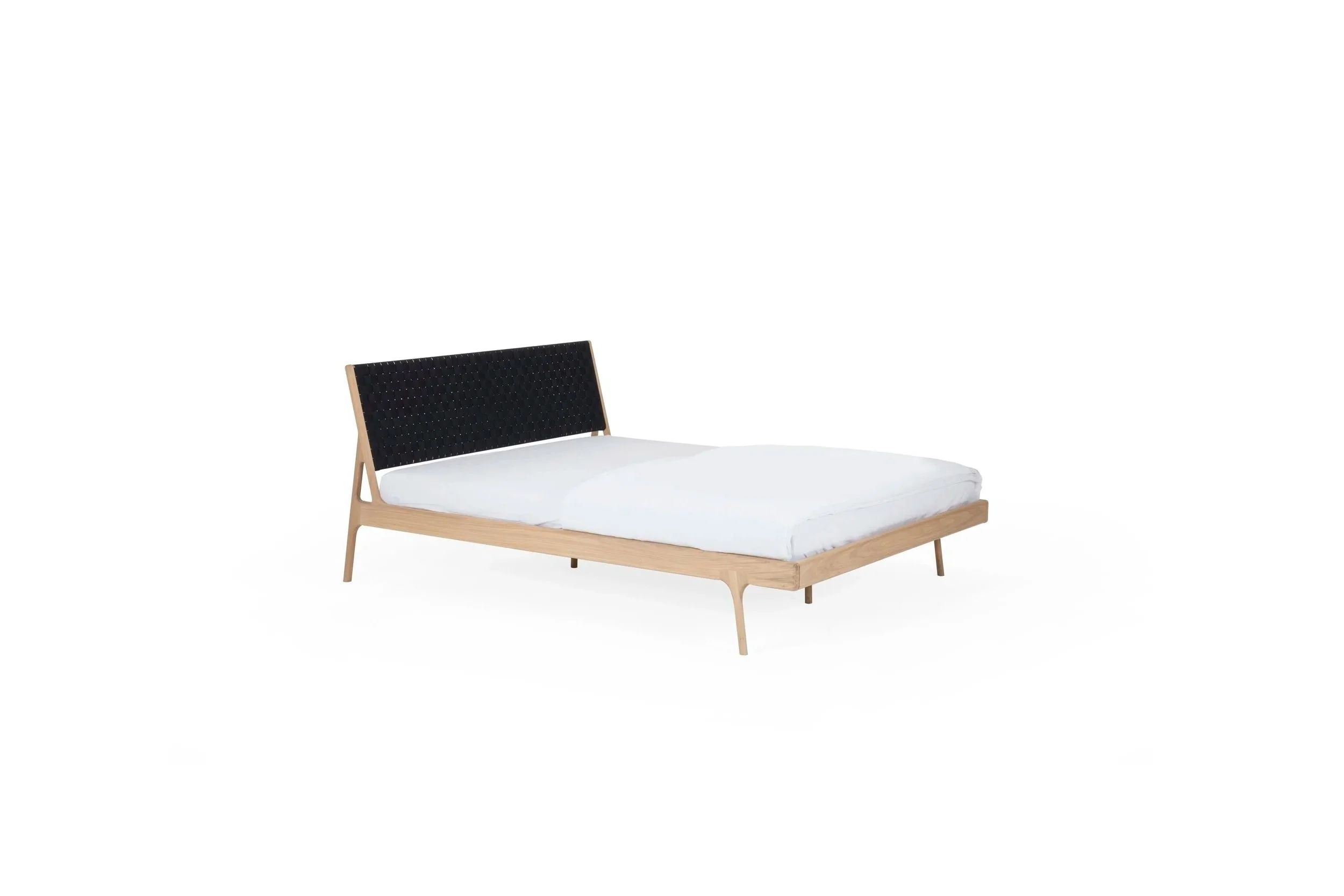 ak-st-fawn-bed-180x200-oak-white-1015-cotton-webbing-black-4-gazzda.jpg