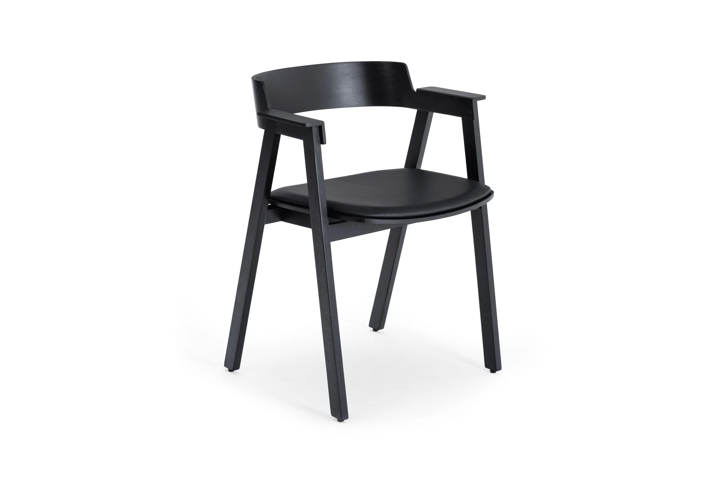 flip-chair-lacquered-oak-9005-black-leather-black-2-gazzda (2).jpg
