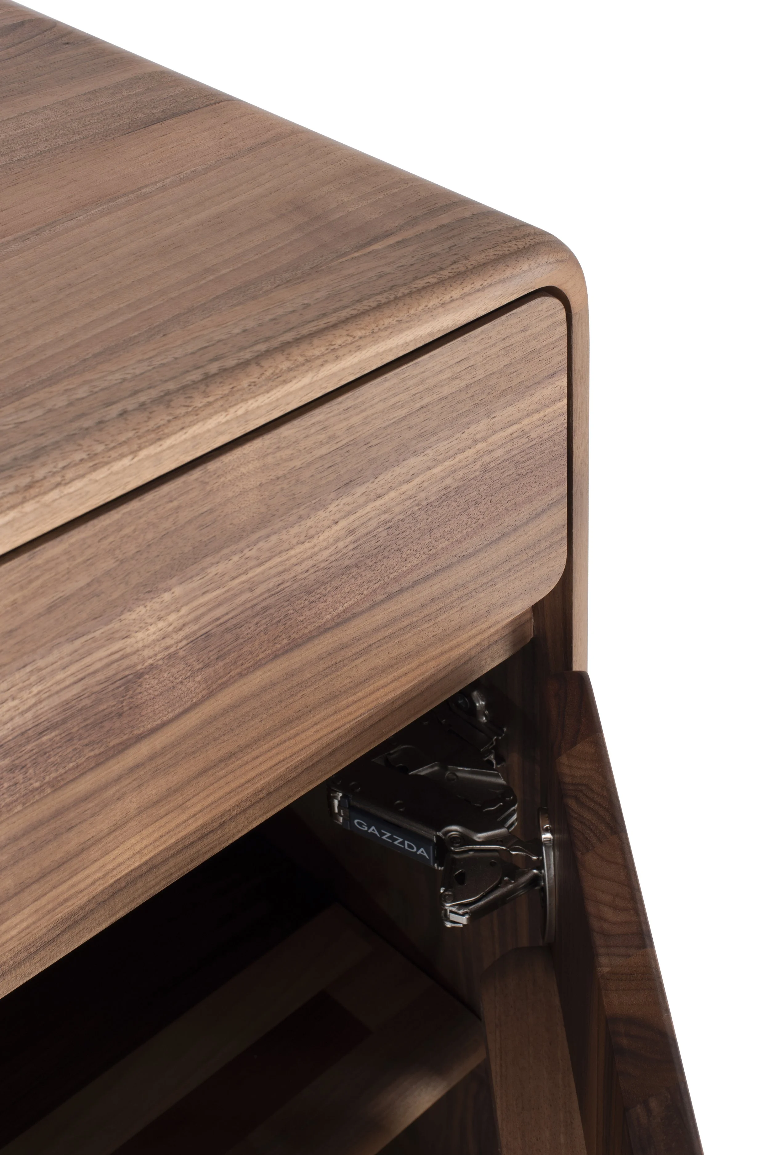 fawn-cabinet-90x45x110-walnut-natural-5-gazzda.jpg