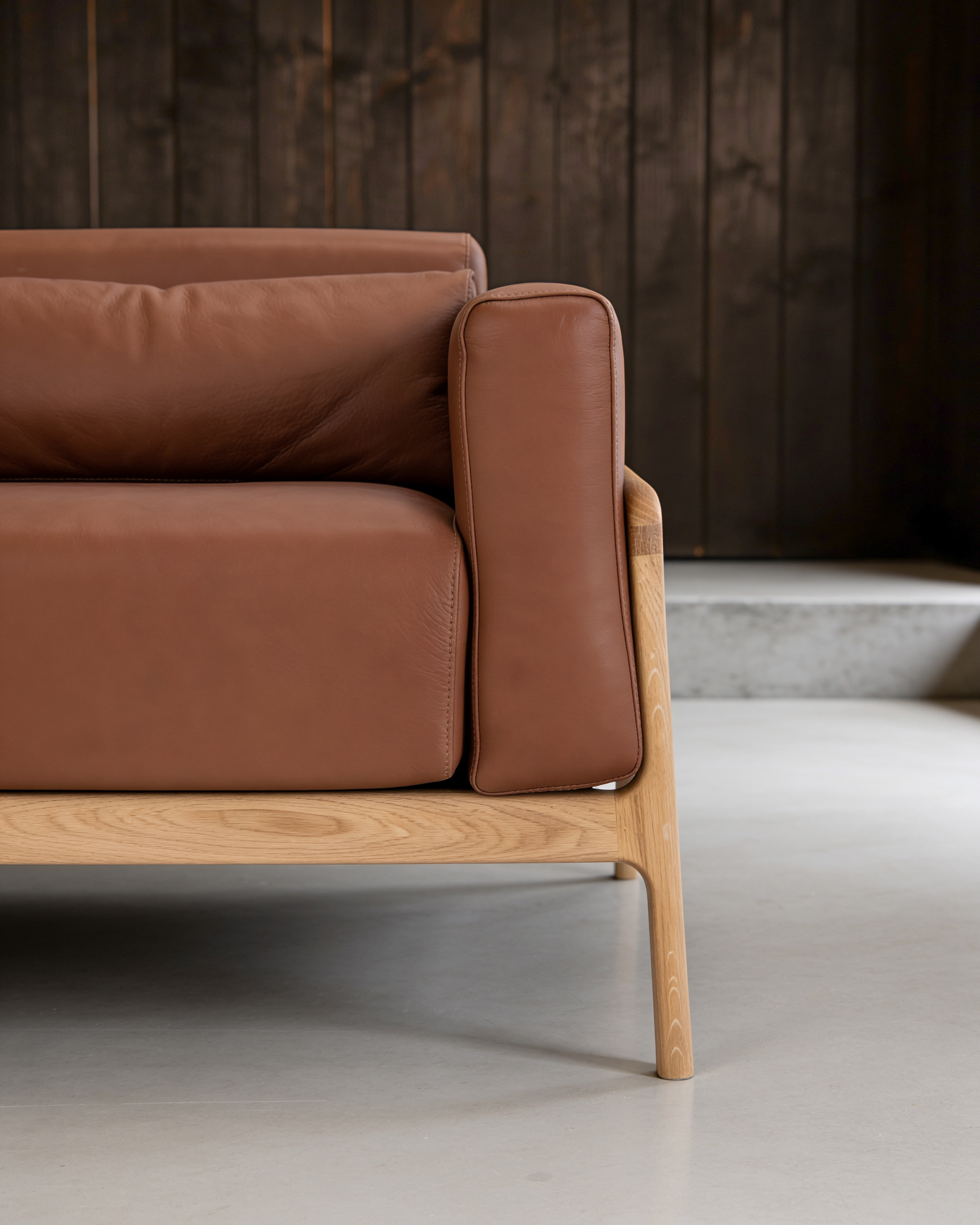 fawn-armchair-90x88x86-oak-natural-dakar-whisky-2732-2026-0-1-gazzda.jpg