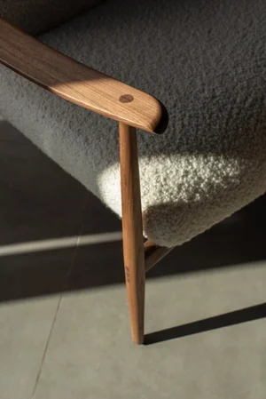 Aska Lounge Chair - Walnut