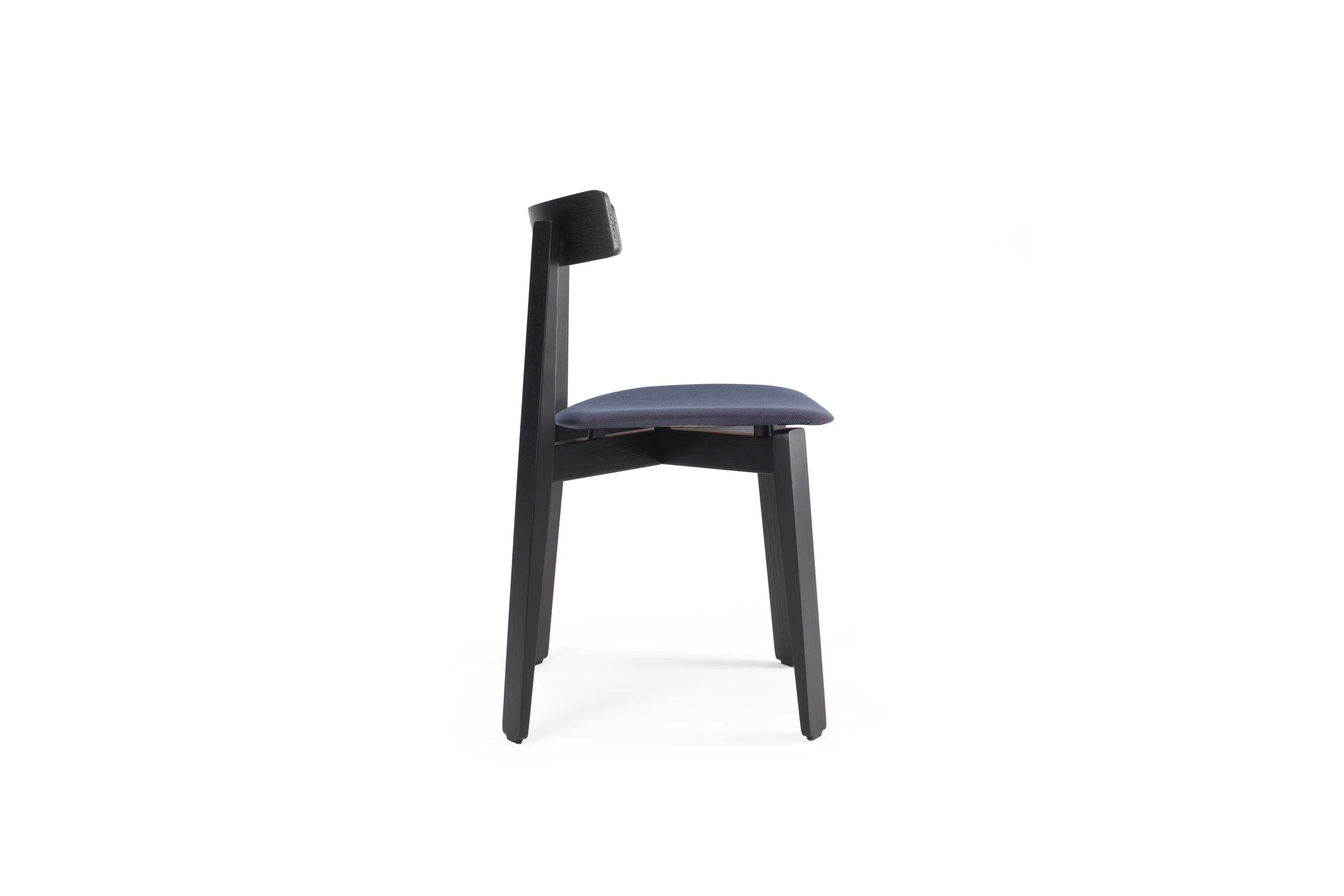 nora-chair-45x47x79-oak-lacquer-black-9005-1-steelcut-trio-0776-2-gazzda (1).jpg