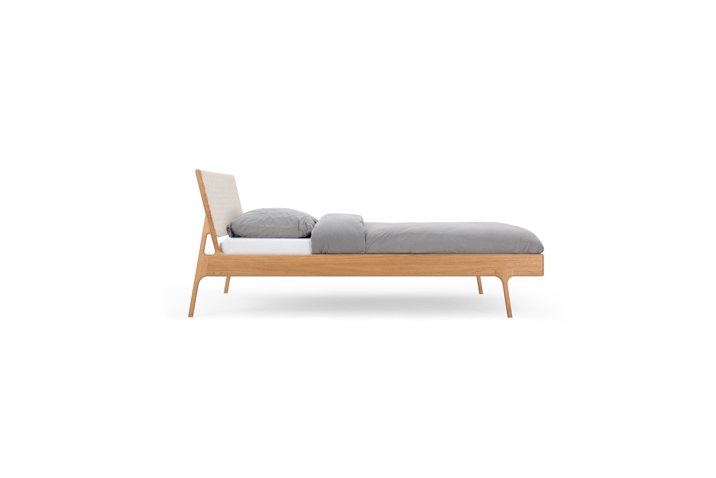 nn-fawn-bed-deep-frame-160x200-oak-white-1015-cotton-webbing-herringbone-natural-beige-2026-2-gazzda.jpg