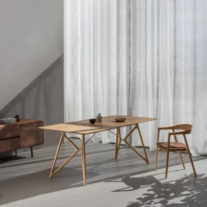 Muna Chair - Oak, Upholstered