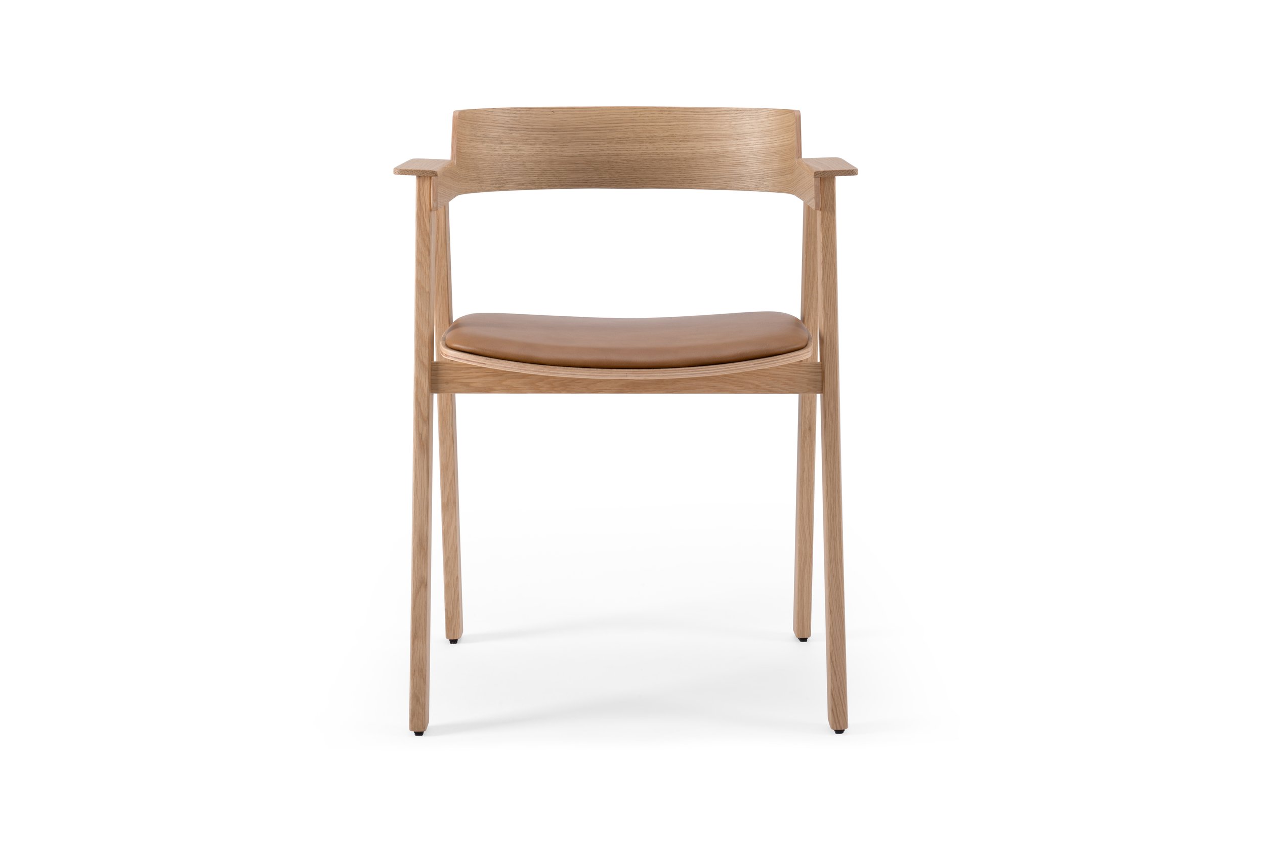 flip-chair-lacquered-oak-natural-dakar-leather-2732-5-gazzda (1).jpg