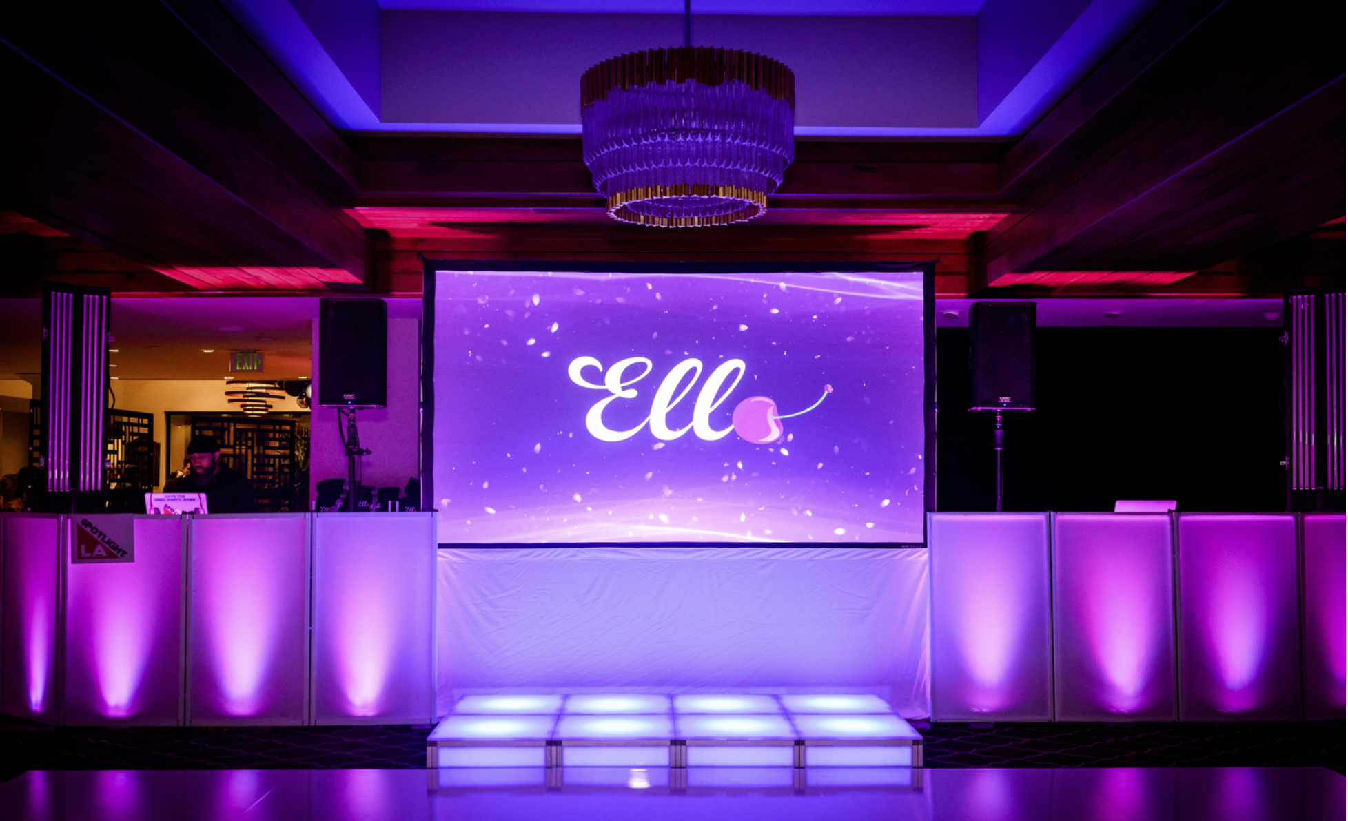 Lighted Dance Stages, Uplighting, Visuals