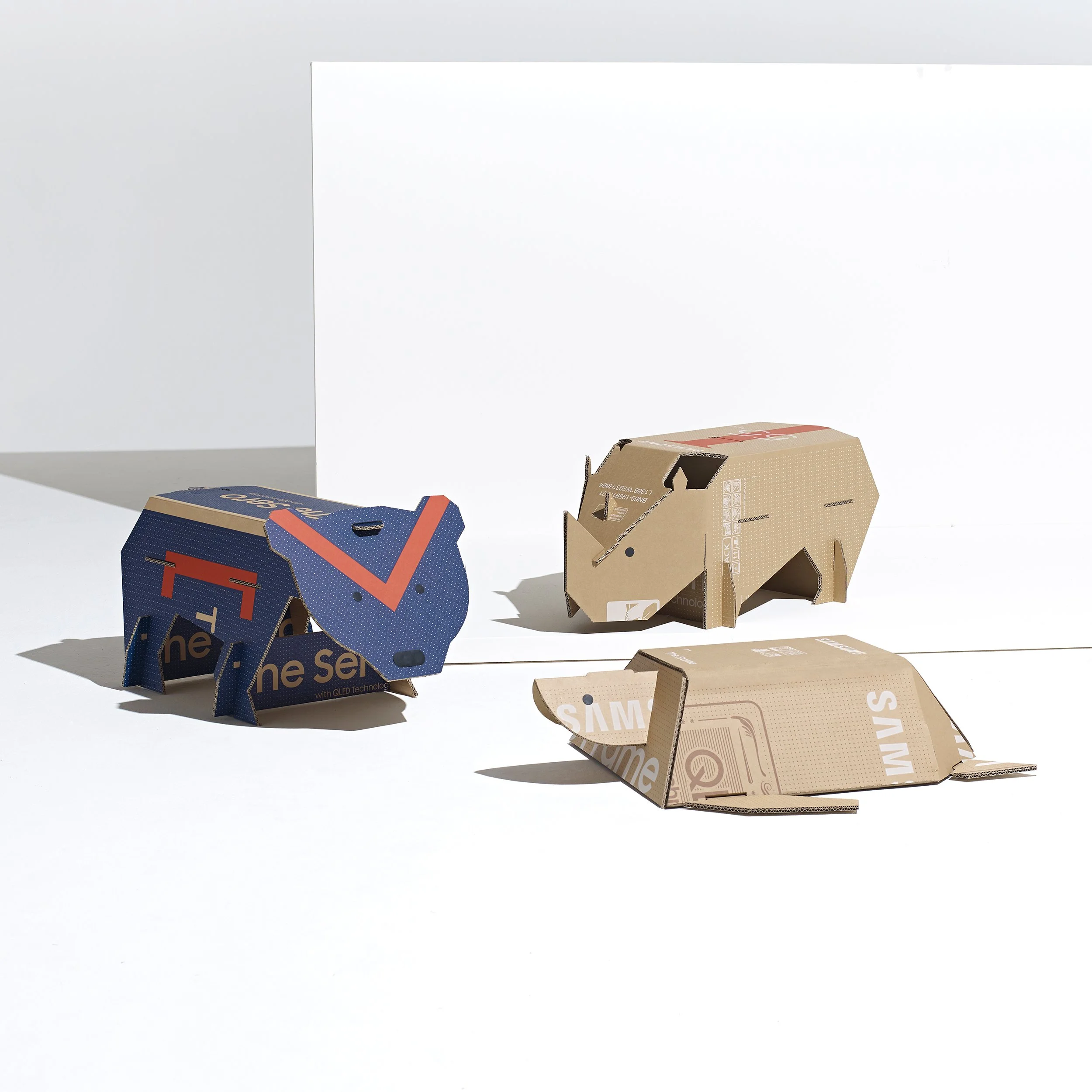 Samsung-Dezeen-Eco-Package-Competition_dl2.jpg